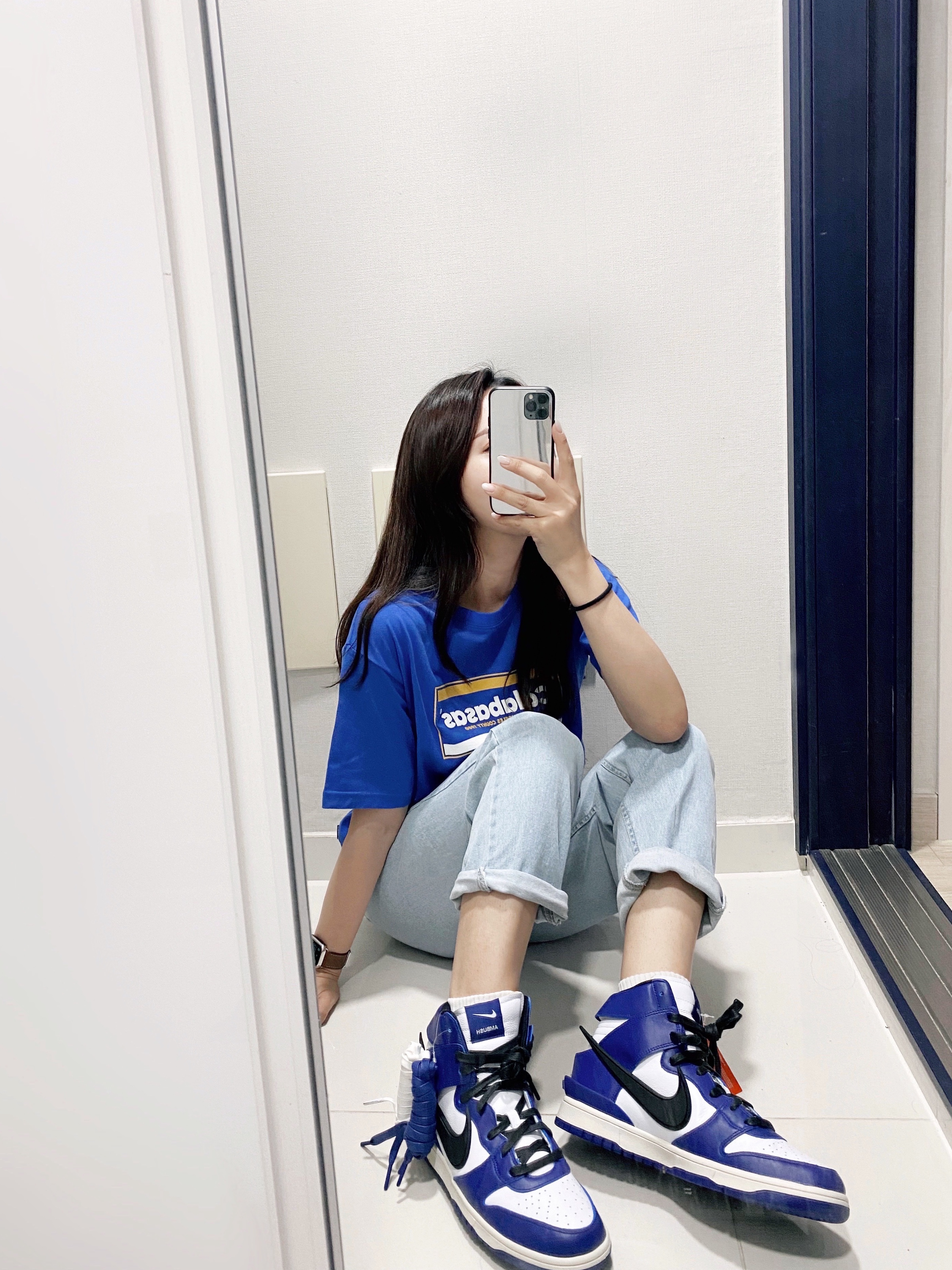 Nike x Ambush Dunk High Deep Royal Blue 착용 스타일 - 2