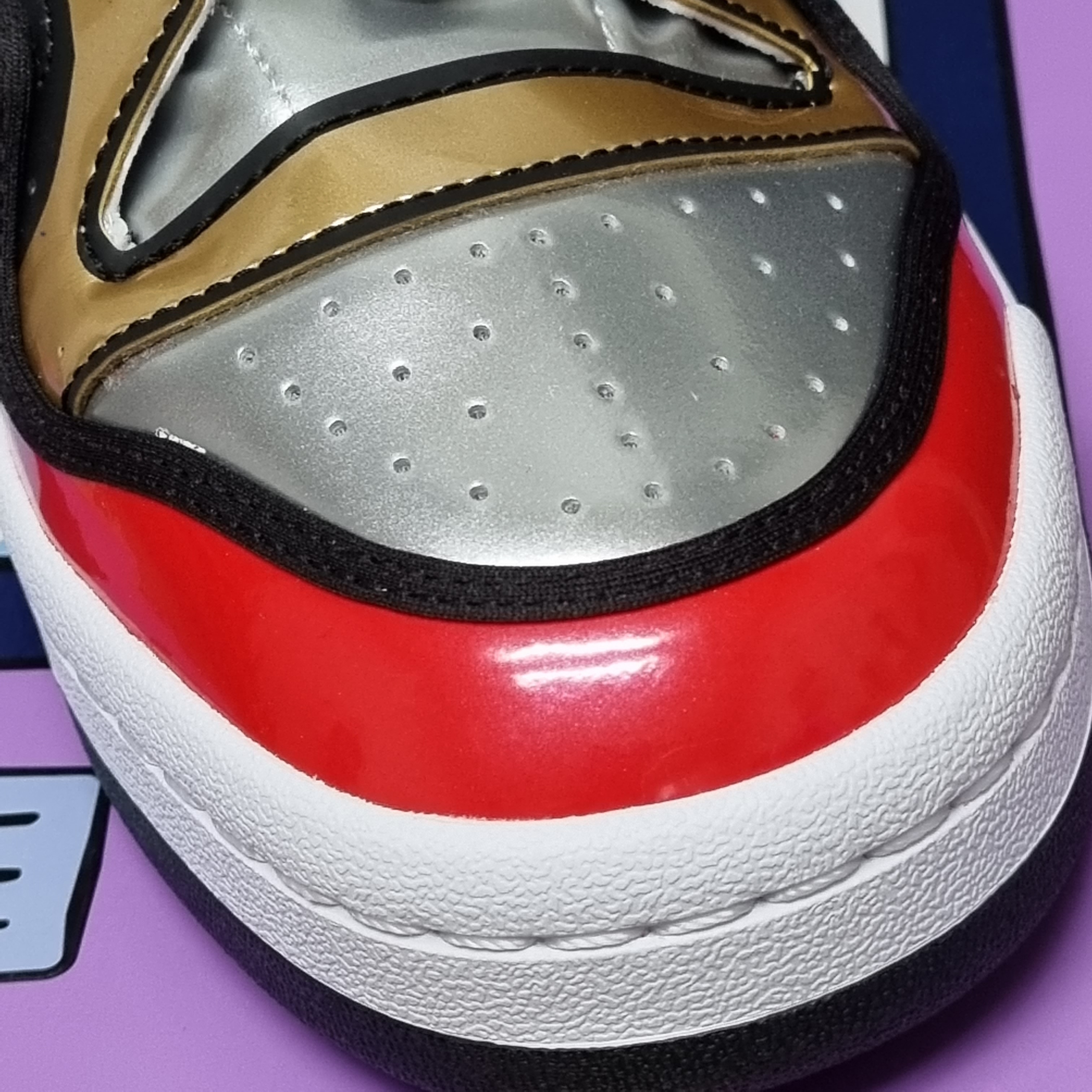 Adidas x The Simpsons Forum Lo Duff Beer 착용 스타일 - 2