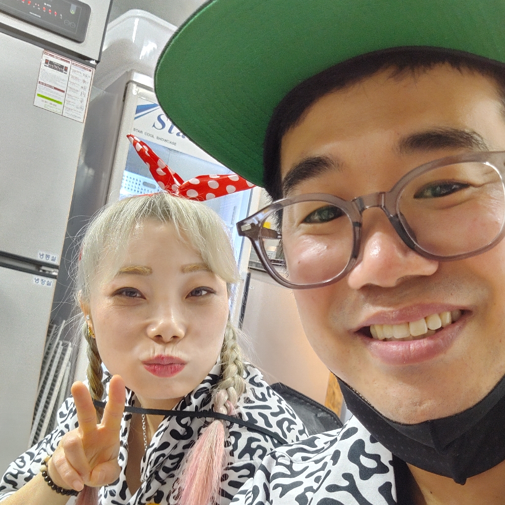 KREAM 프로필 이미지