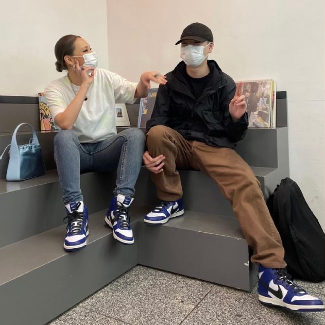 Nike x Ambush Dunk High Deep Royal Blue 착용 스타일 - 2