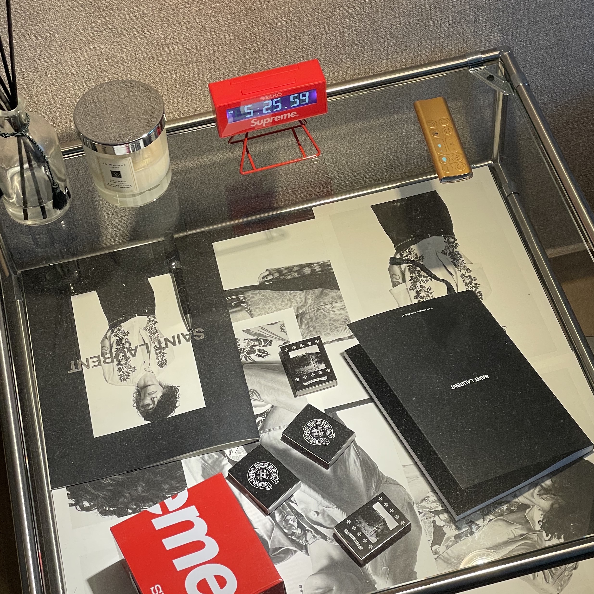 Supreme x Seiko Marathon Clock - 21SS 착용 스타일