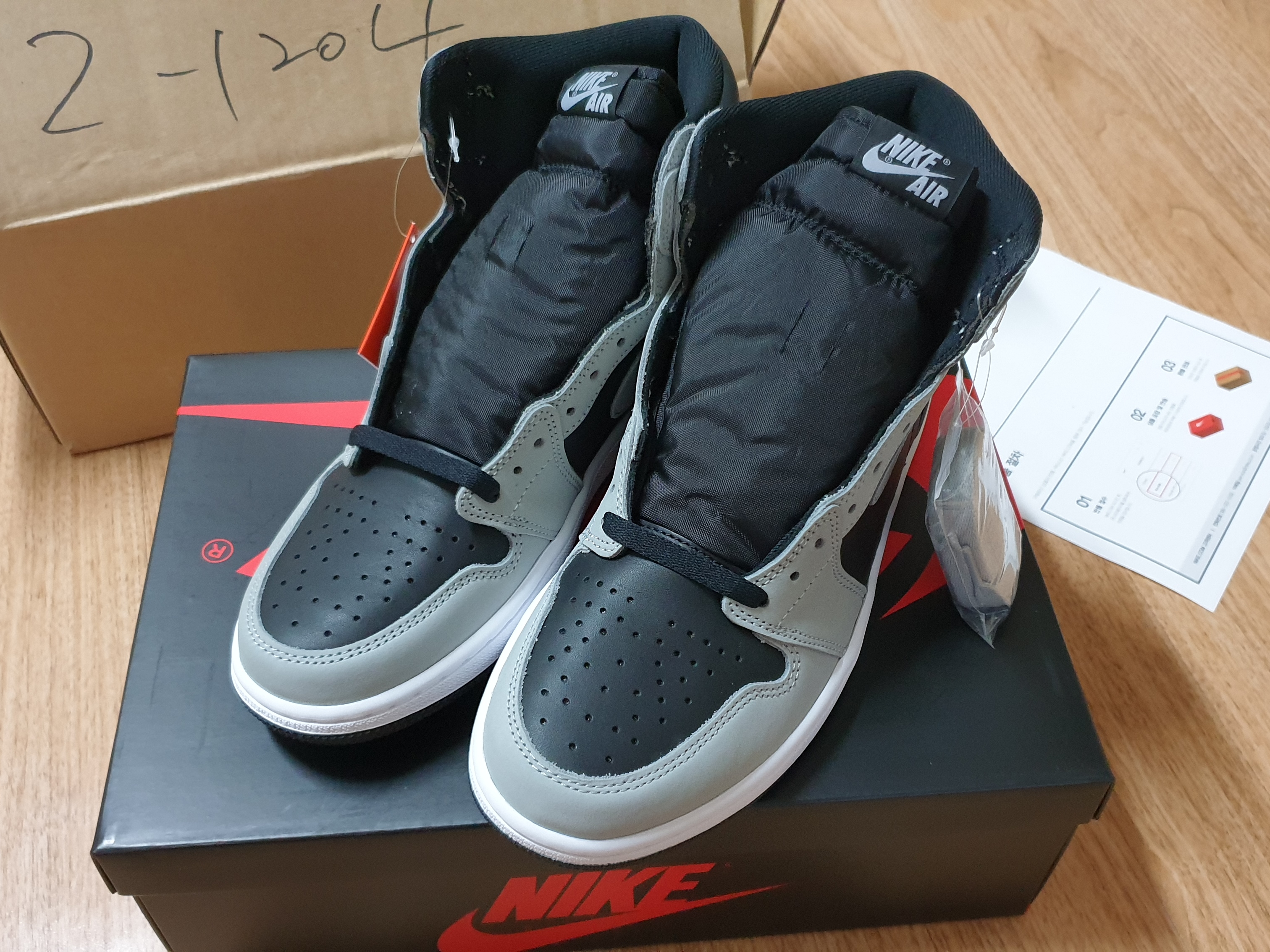Jordan 1 Retro High OG Shadow 2.0 착용 스타일 - 1