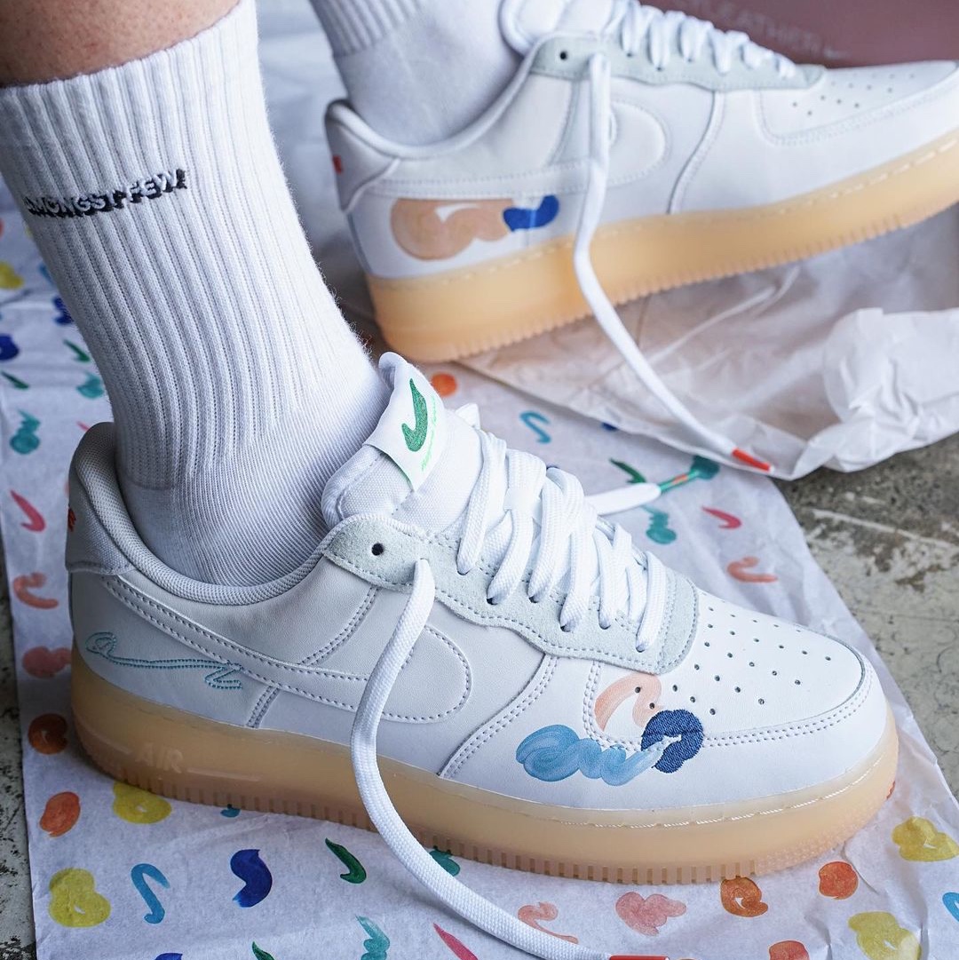 Nike x Mayumi Yamase Air Force 1 Flyleather Solar Red 착용 스타일 - 1