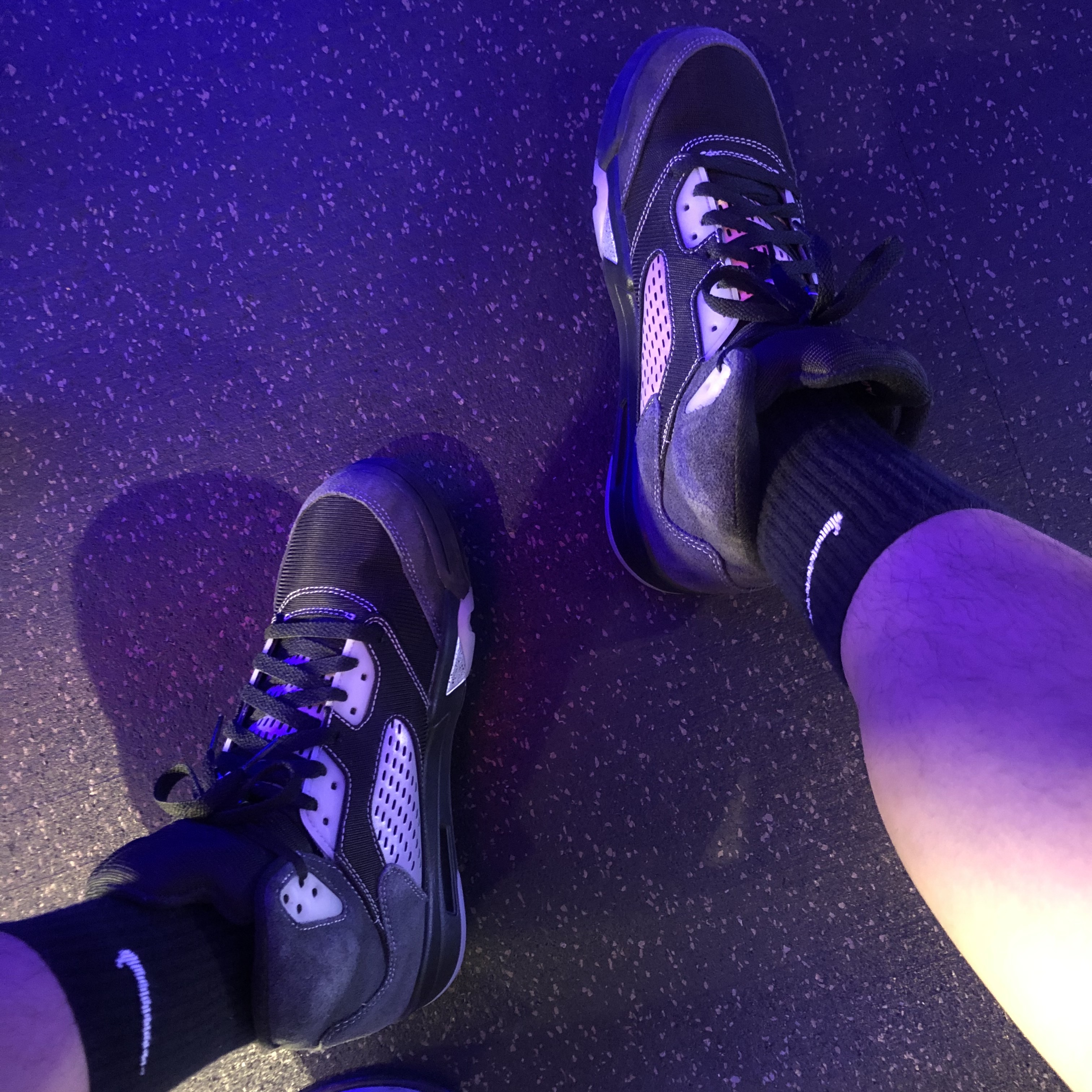Jordan 5 Retro Anthracite 착용 스타일 - 2
