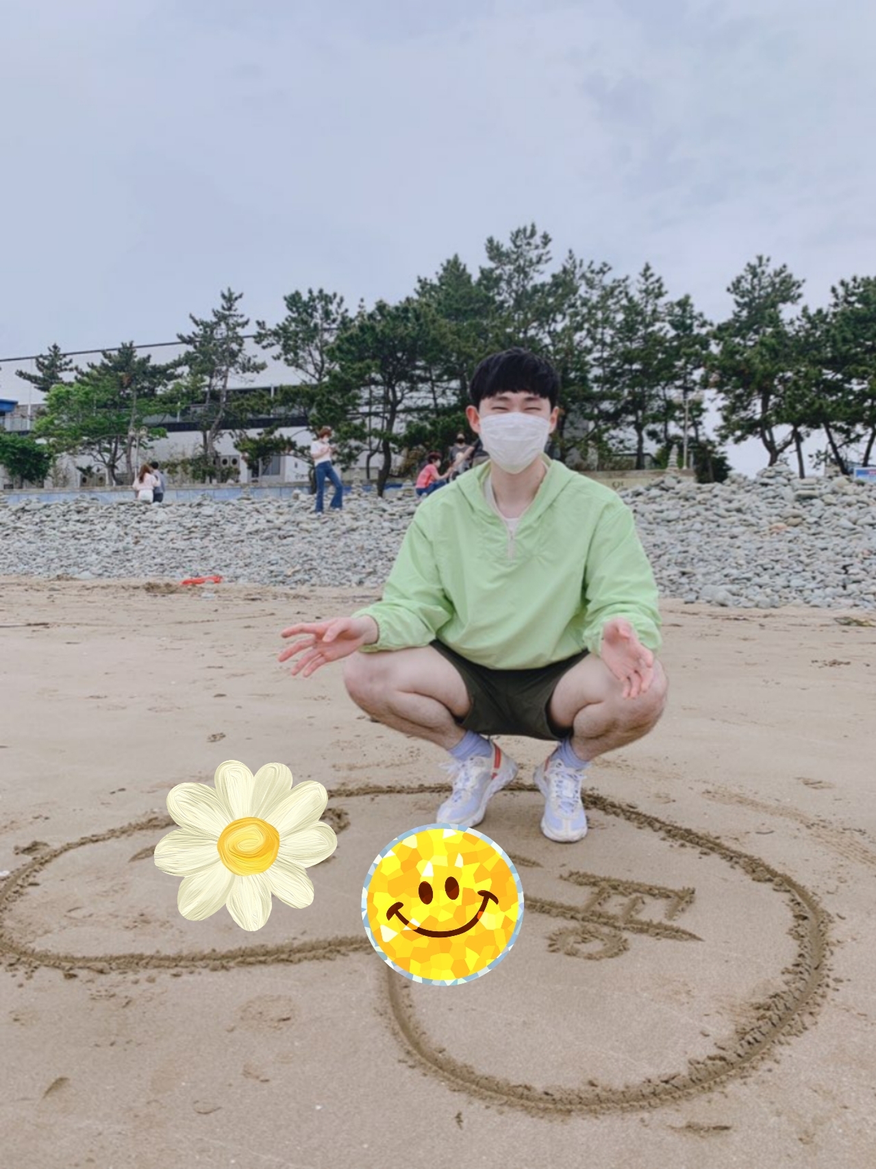Nike React Element 87 Sail Light Bone 착용 스타일