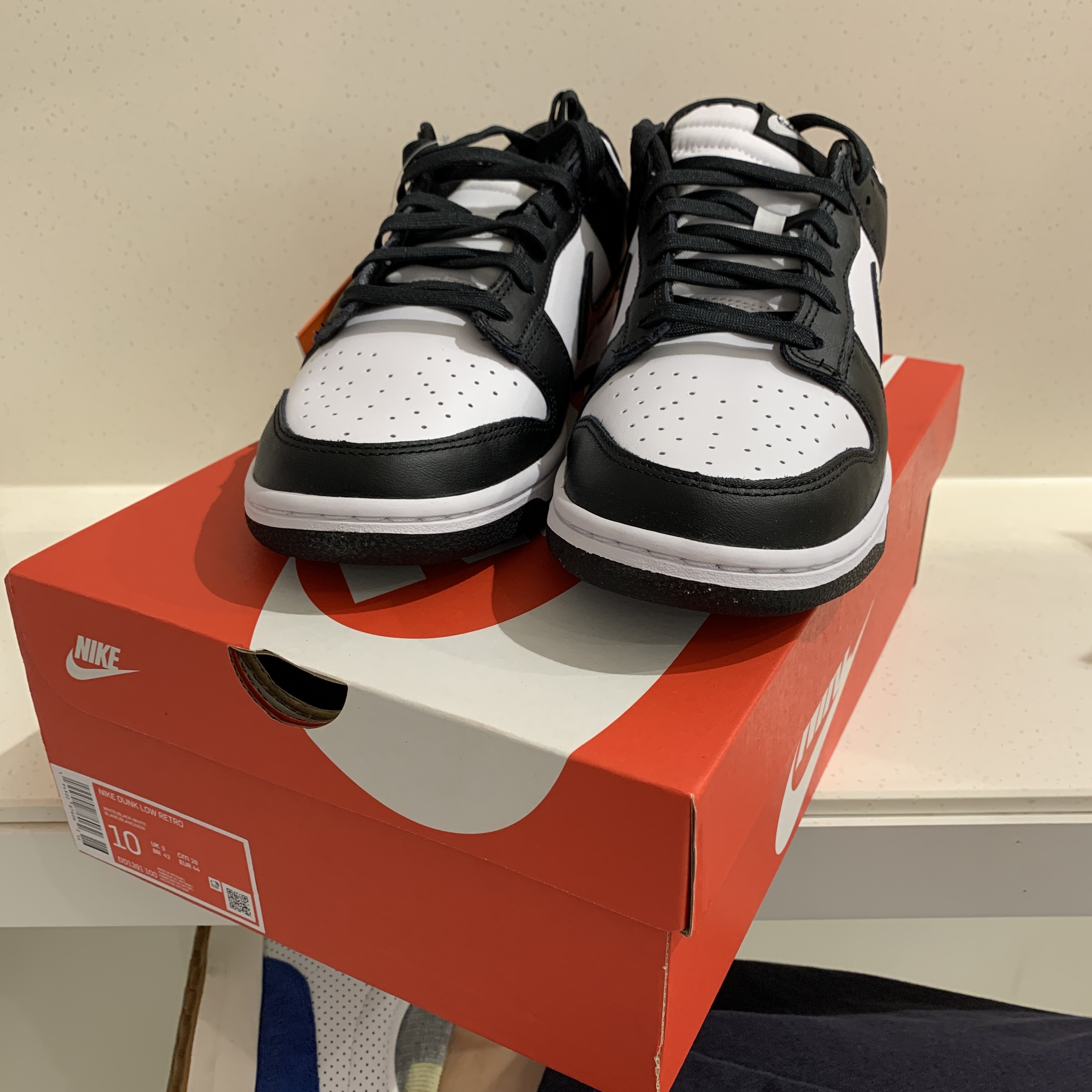 Nike Dunk Low Retro Black 착용 스타일 - 3