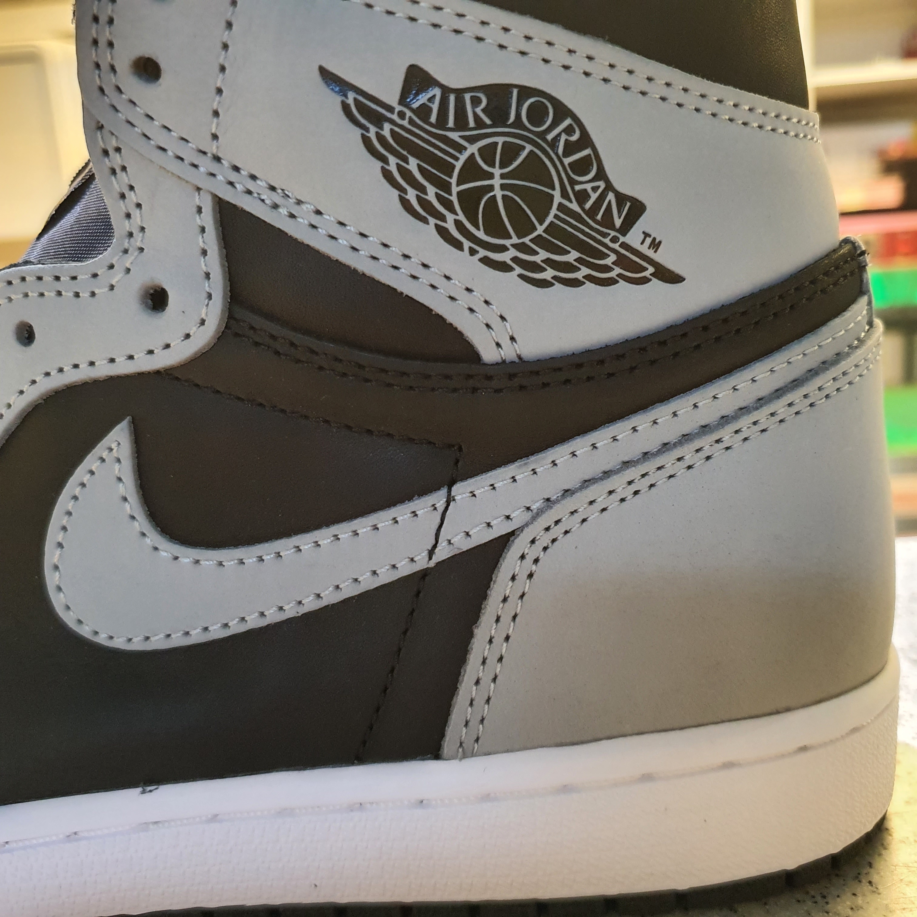 Jordan 1 Retro High OG Shadow 2.0 착용 스타일 - 3