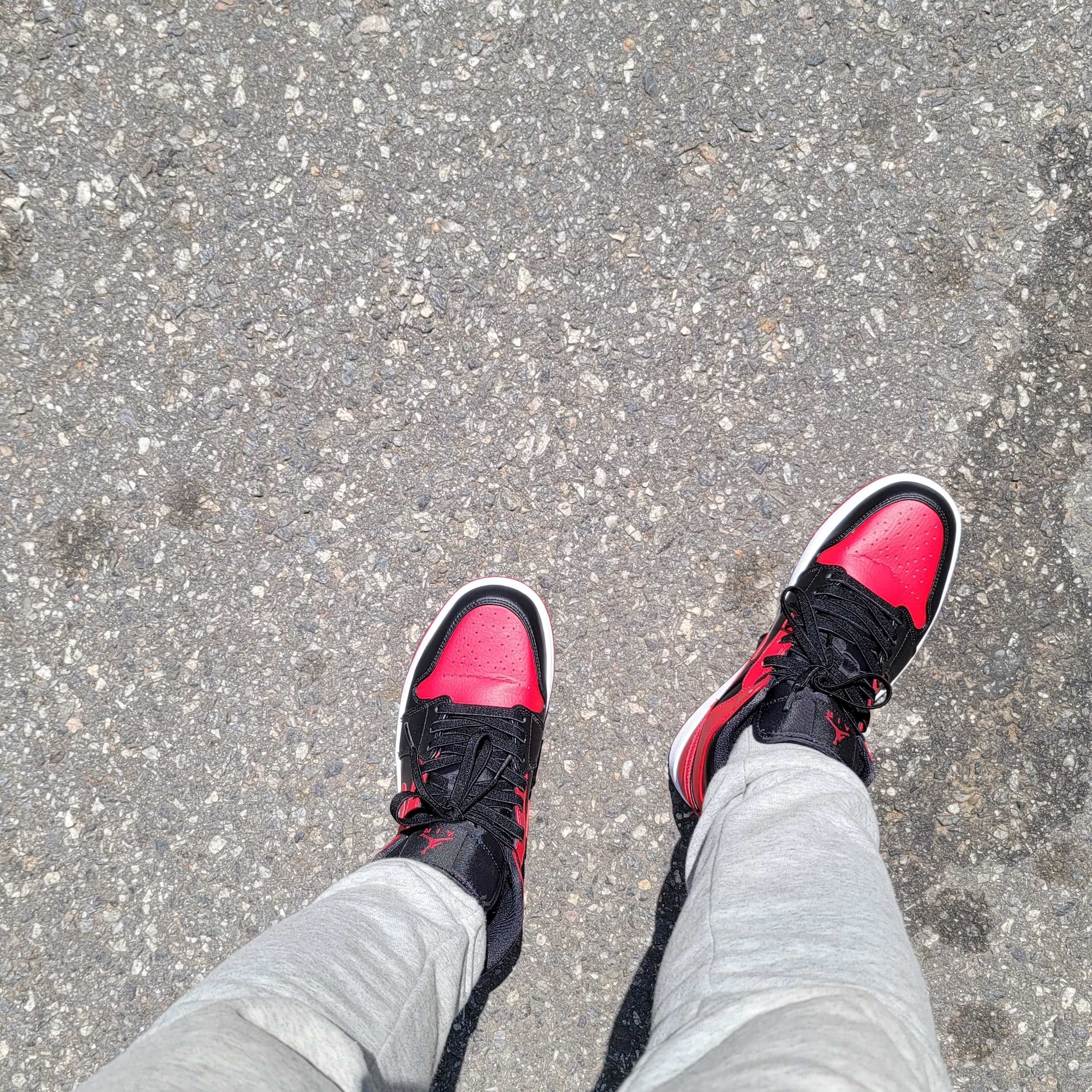 Jordan 1 Mid Bred Banned 2020 착용 스타일