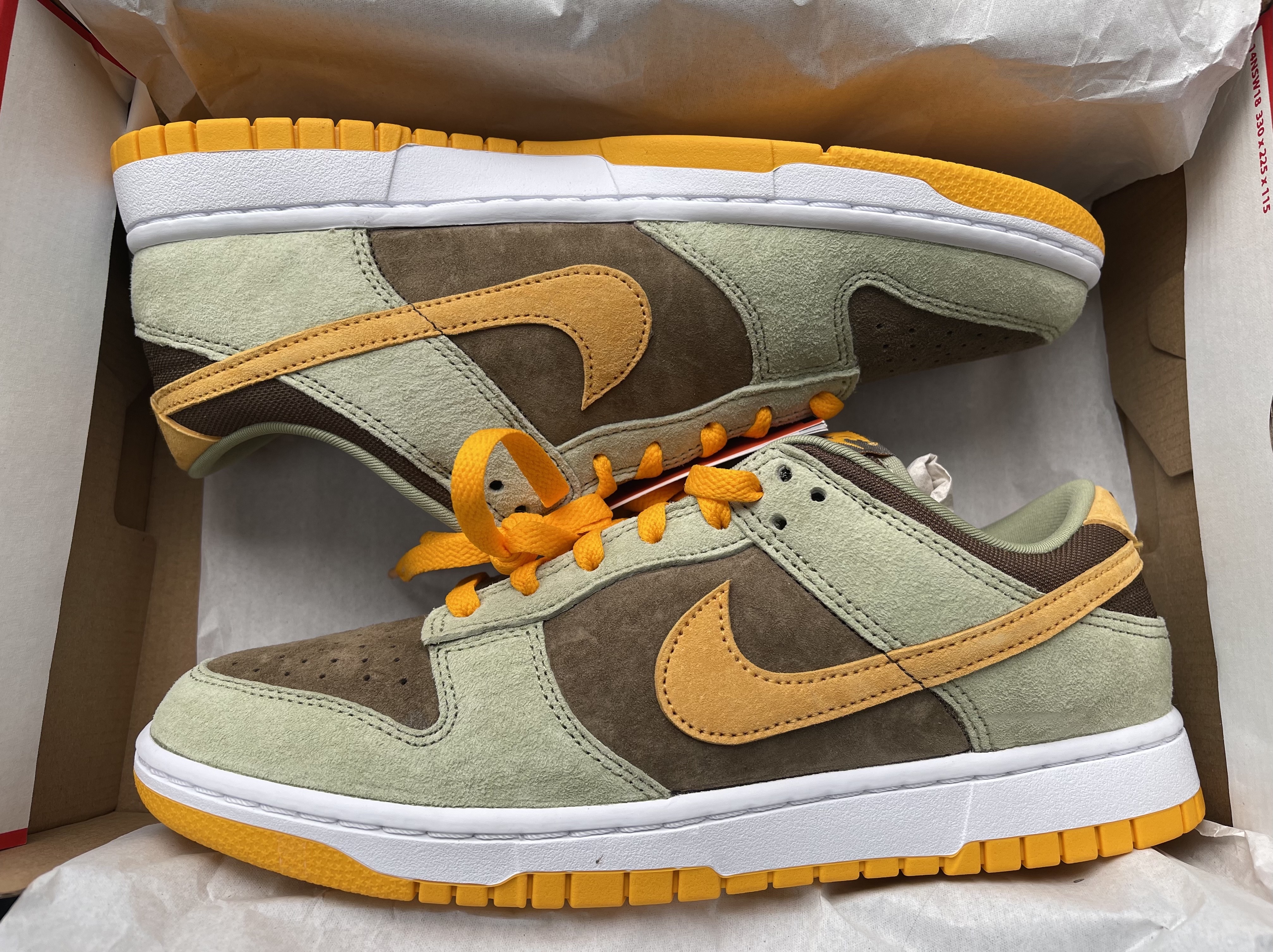 Nike Dunk Low SE Dusty Olive 착용 스타일