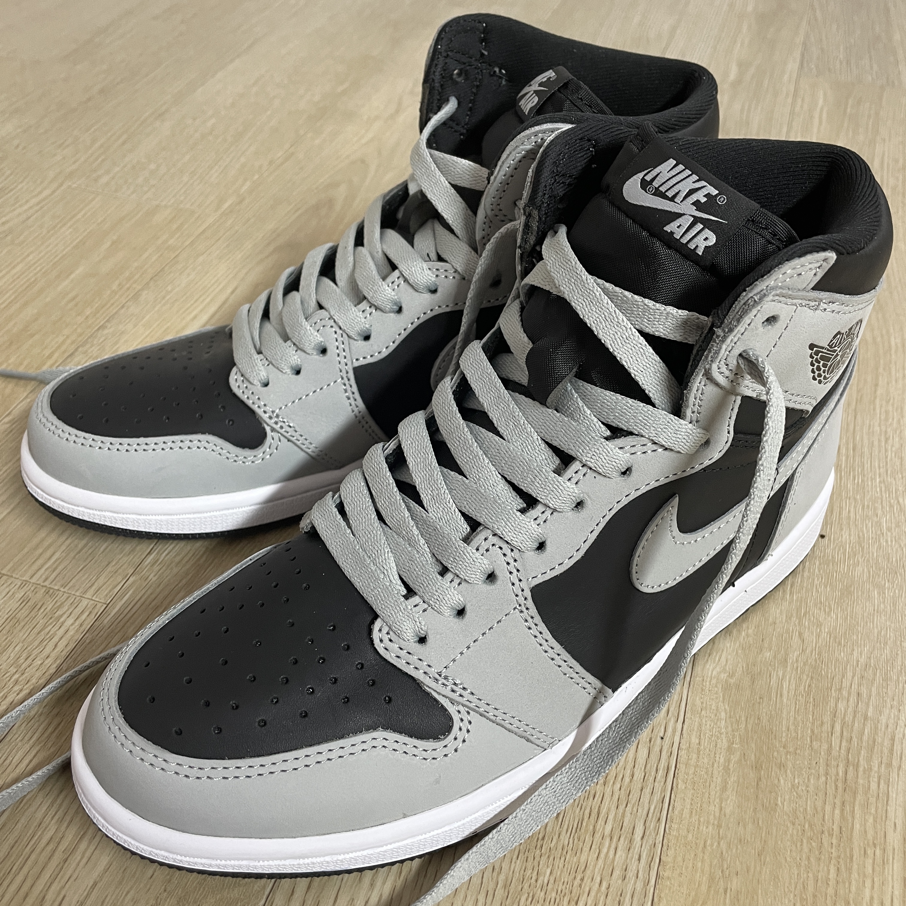 Jordan 1 Retro High OG Shadow 2.0 착용 스타일 - 3