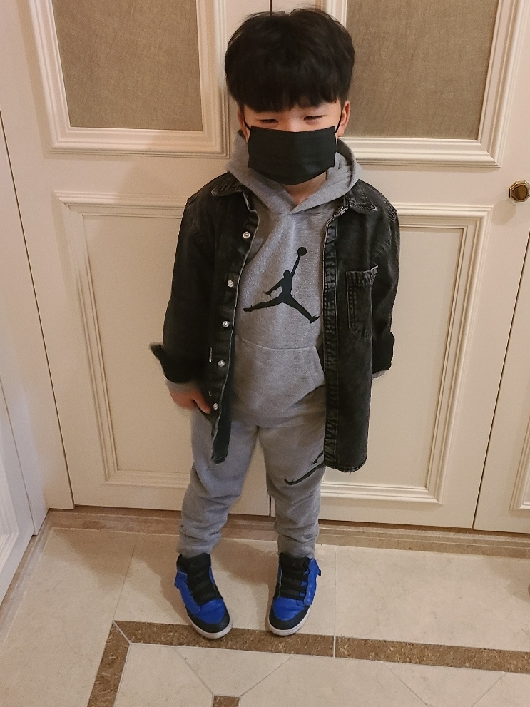 (PS) Jordan 1 Mid Alt Hyper Royal 착용 스타일
