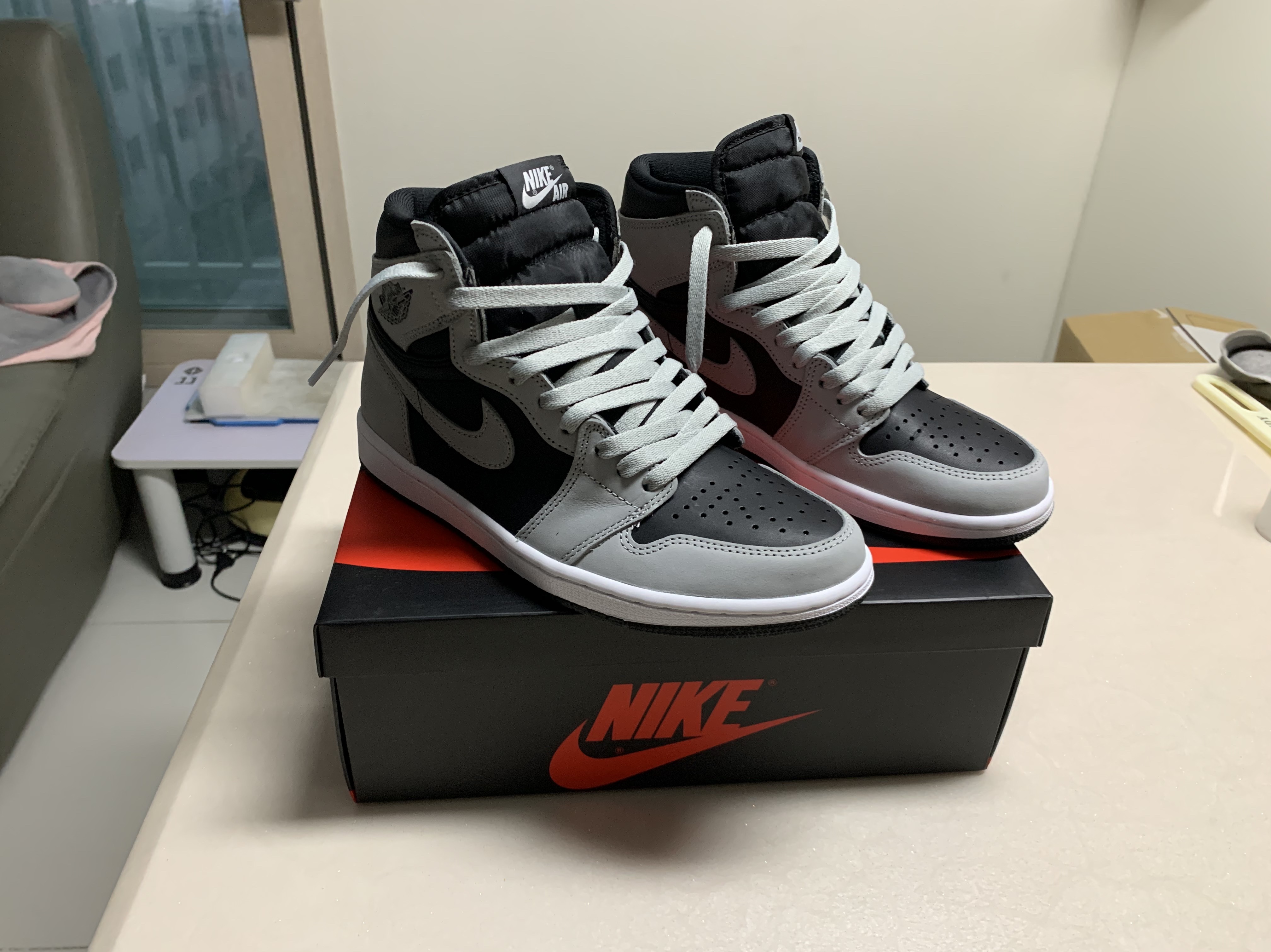 Jordan 1 Retro High OG Shadow 2.0 착용 스타일 - 2