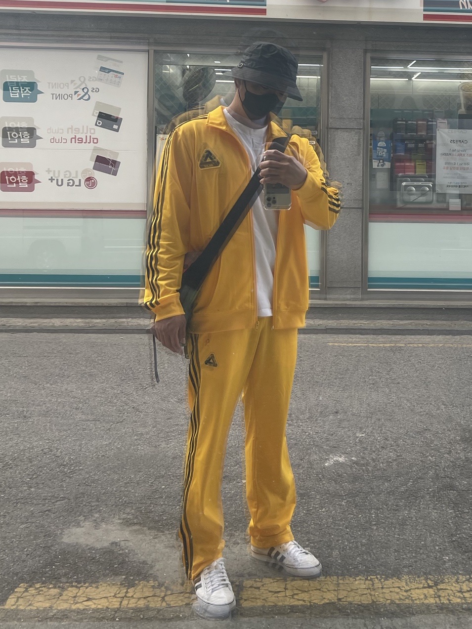 Palace x Adidas Firebird Track Pants Yellow - 20FW, Palace x Adidas Firebird Track Top Yellow - 20FW 착용 스타일