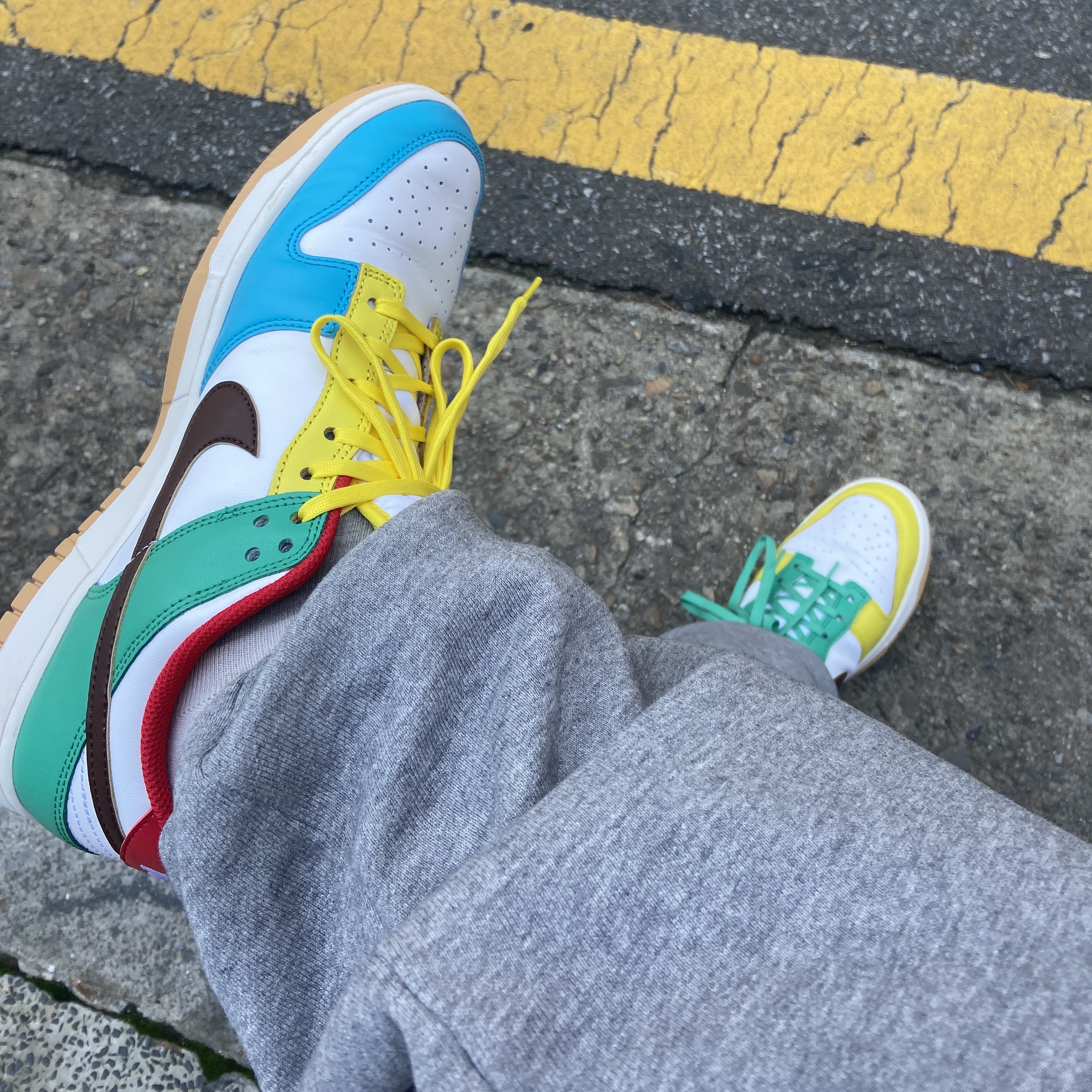 Nike Dunk Low SE Free.99 White 착용 스타일