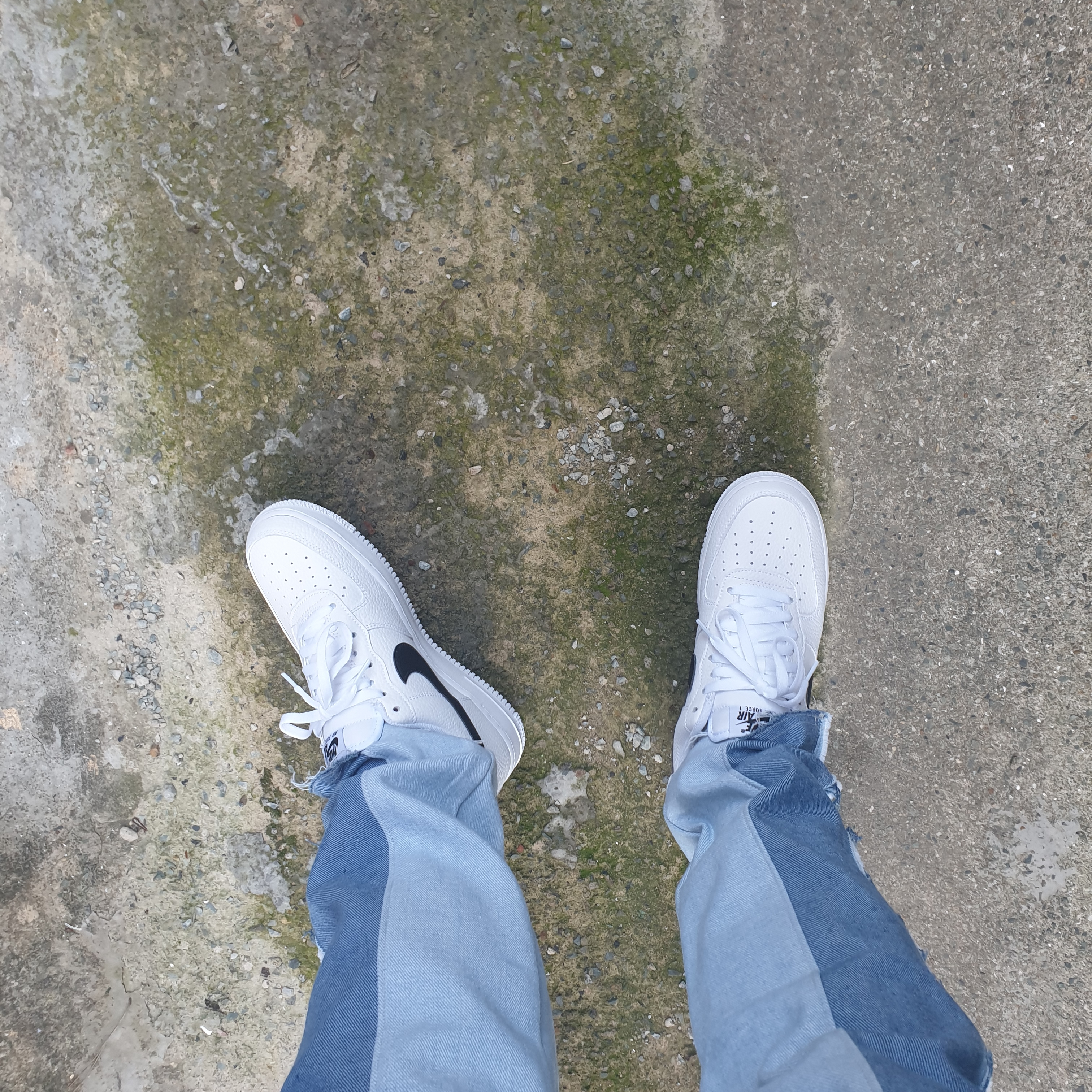 Nike Air Force 1 '07 White Black 착용 스타일