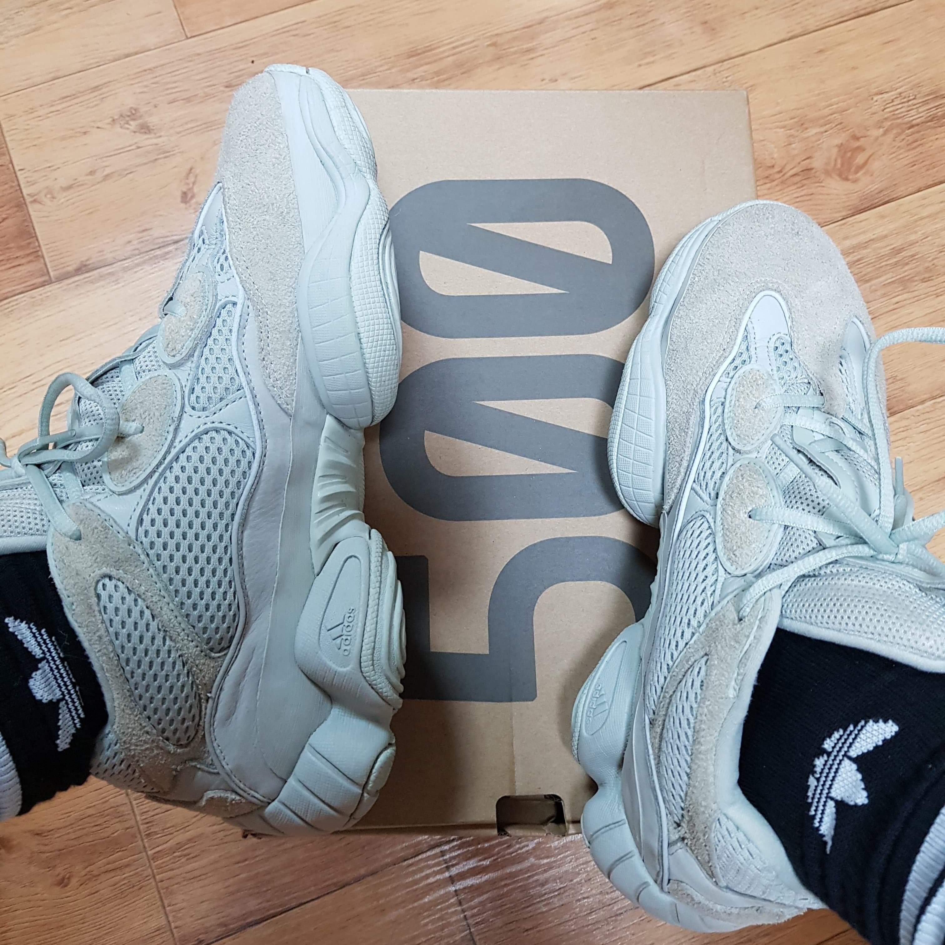 Adidas Yeezy 500 Salt, Adidas Yeezy Desert Boot Salt 착용 스타일 - 1