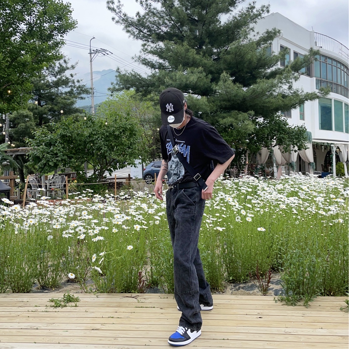 Jordan 1 Retro High OG Royal Toe 착용 스타일