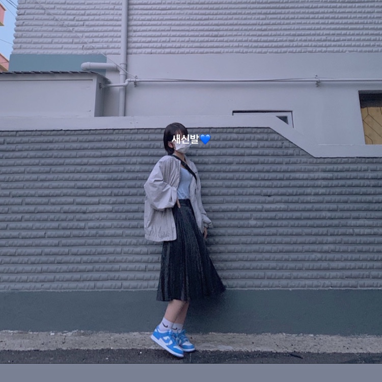 Nike Dunk Low Retro University Blue, (GS) Nike Dunk Low University Blue 착용 스타일