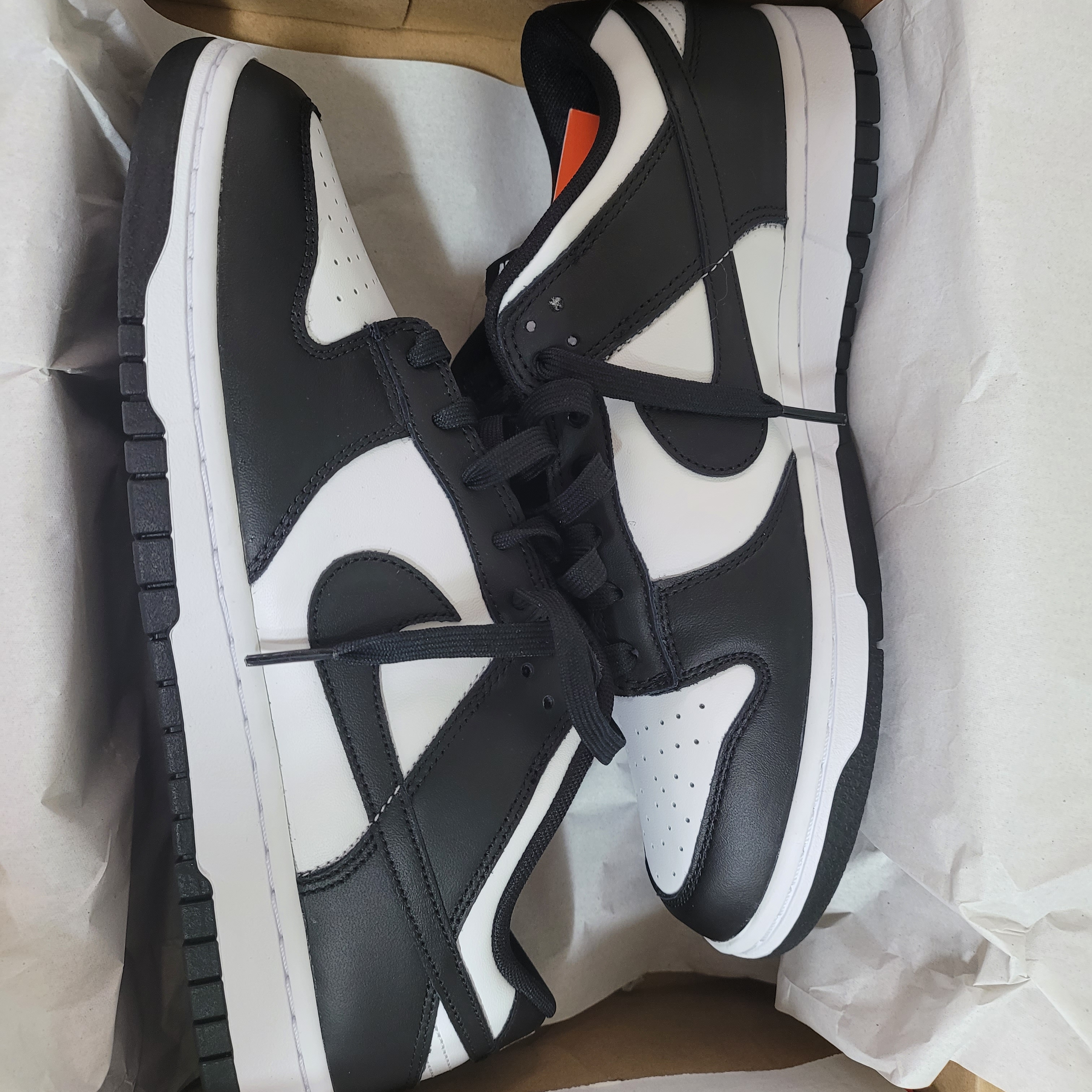 Nike Dunk Low Retro Black 착용 스타일 - 5