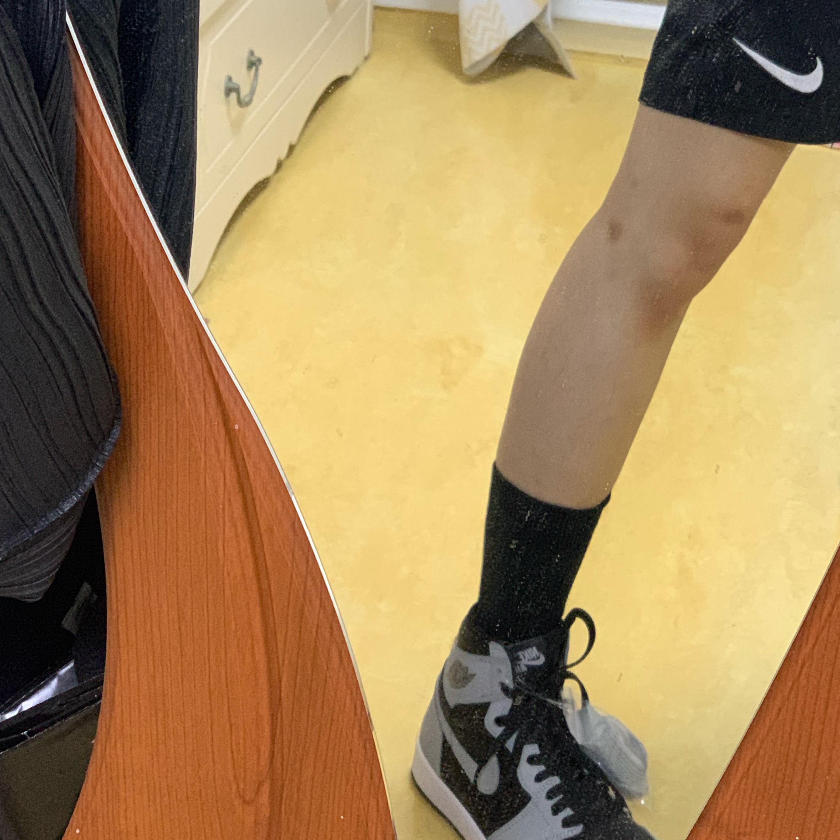 (GS) Jordan 1 Retro High OG Shadow 2.0, Jordan 1 Retro High OG Shadow 2.0 착용 스타일 - 2