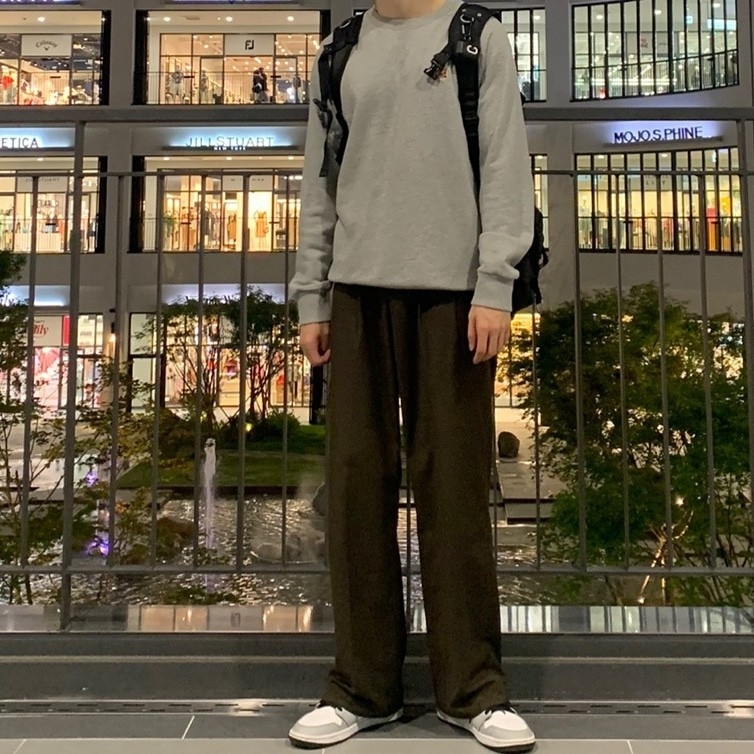 Jordan 1 Low Light Smoke Grey 착용 스타일