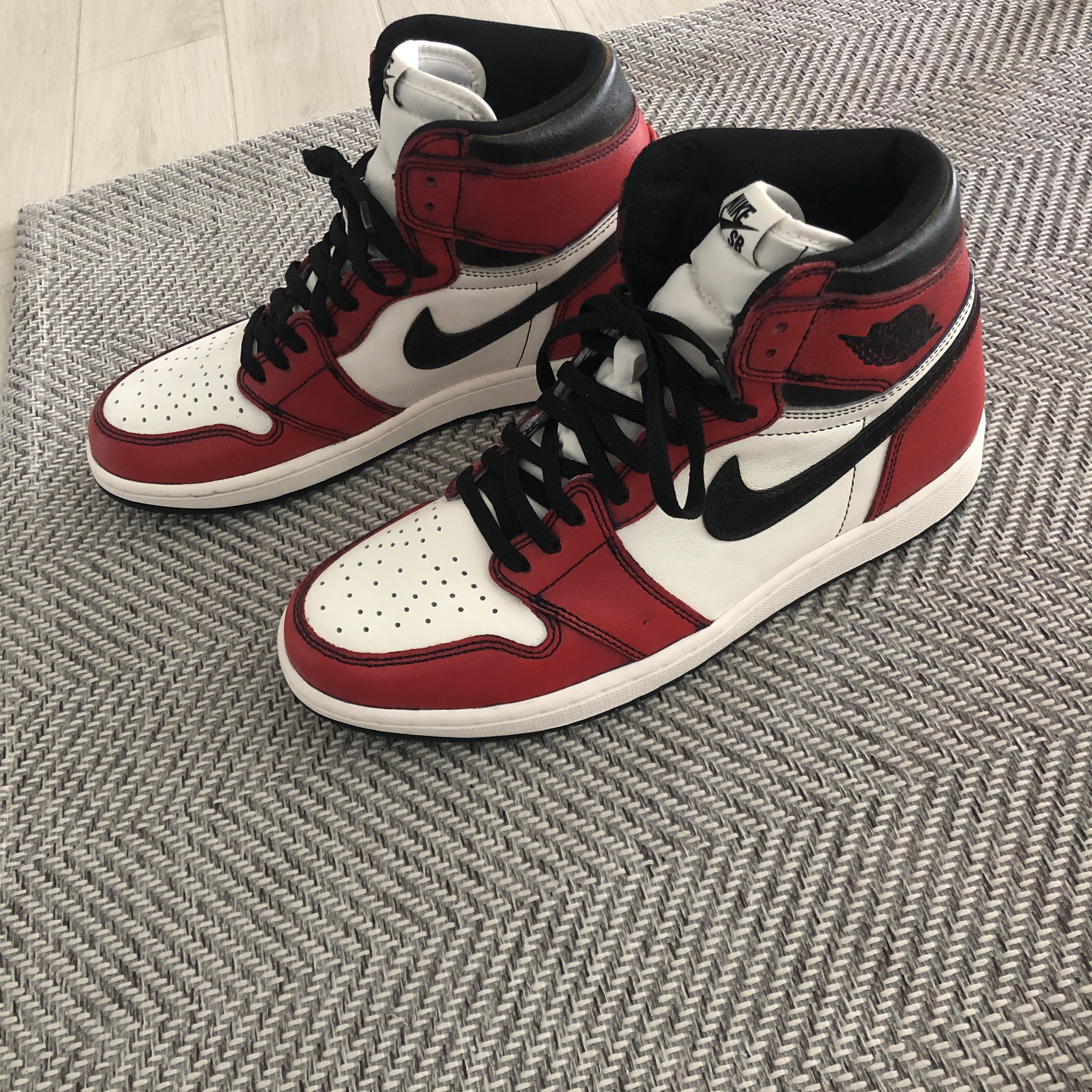Jordan 1 Retro High OG Defiant SB LA to Chicago 착용 스타일 - 1