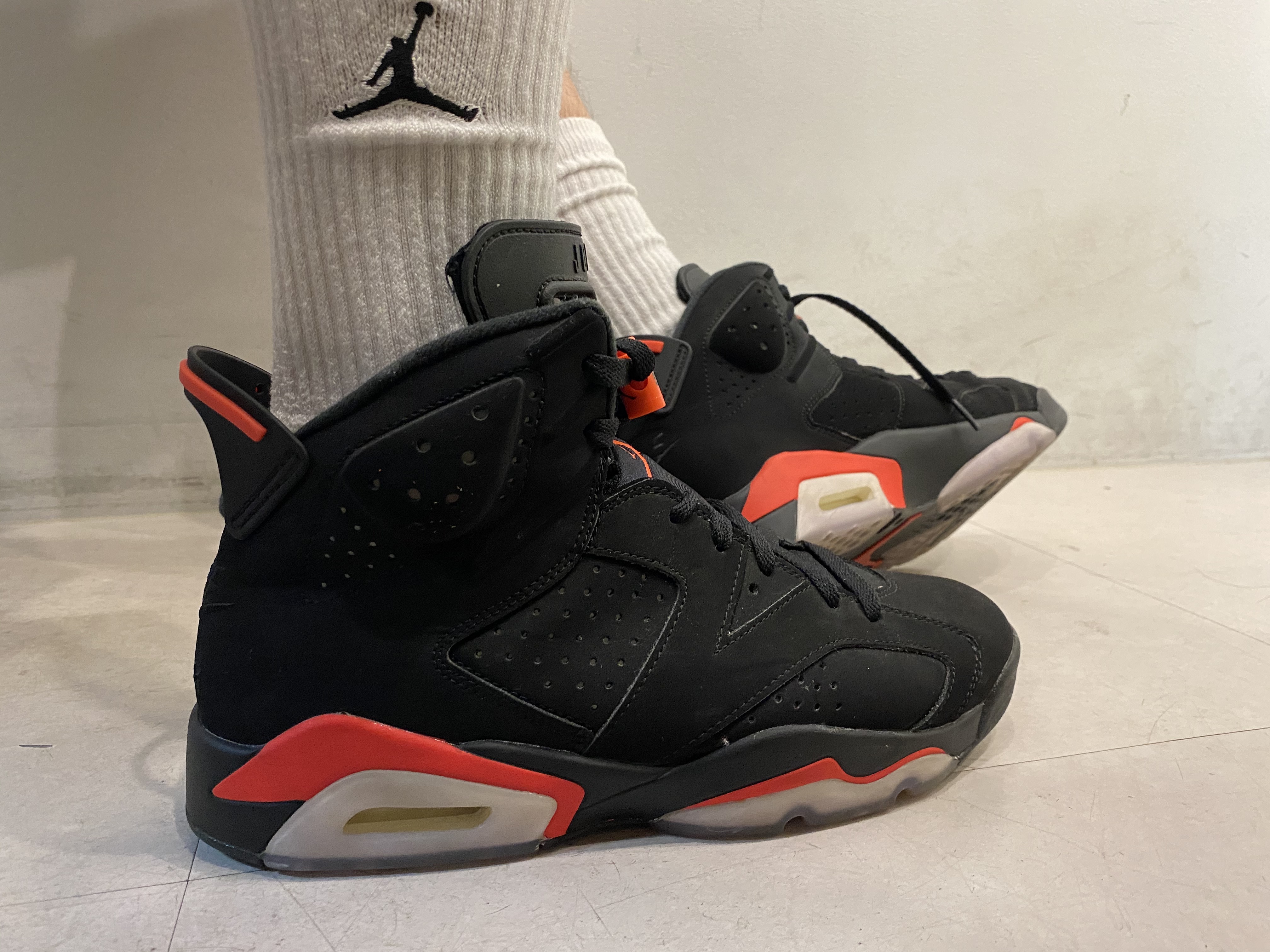 Jordan 6 Retro Infrared 2019 착용 스타일