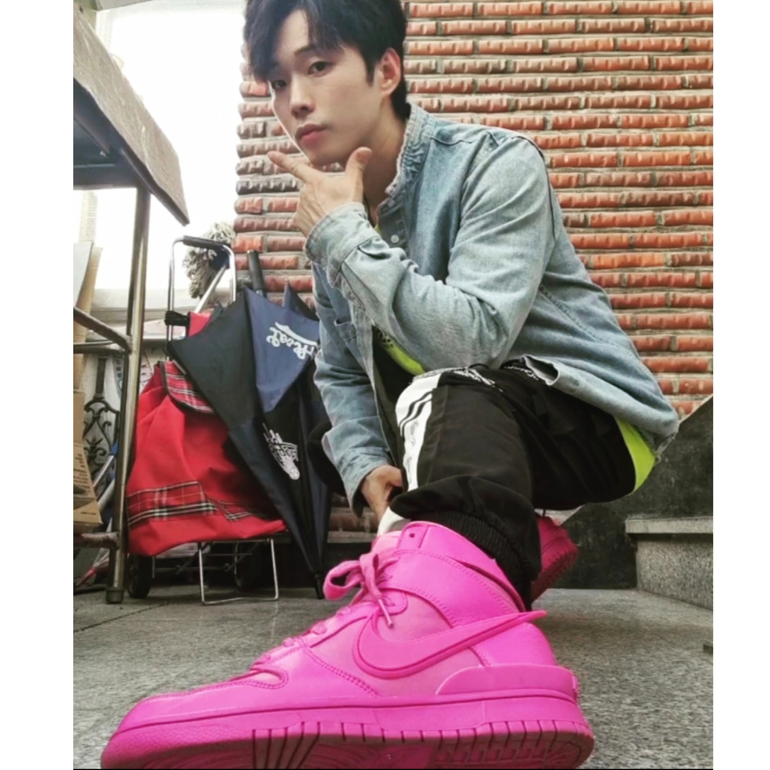 Nike x Ambush Dunk High Cosmic Fuchsia 착용 스타일