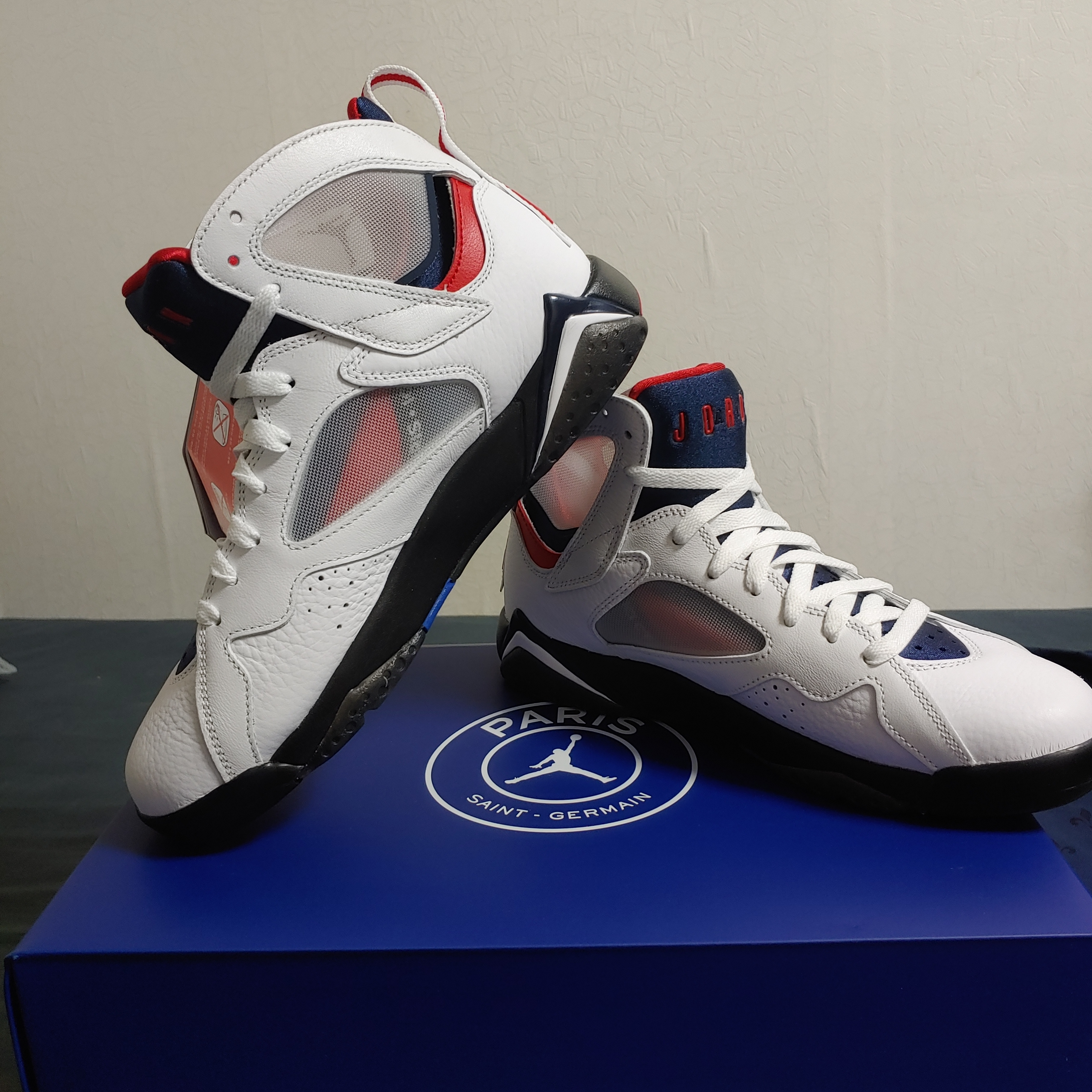 Jordan 7 x Paris Saint-Germain Retro 착용 스타일 - 1