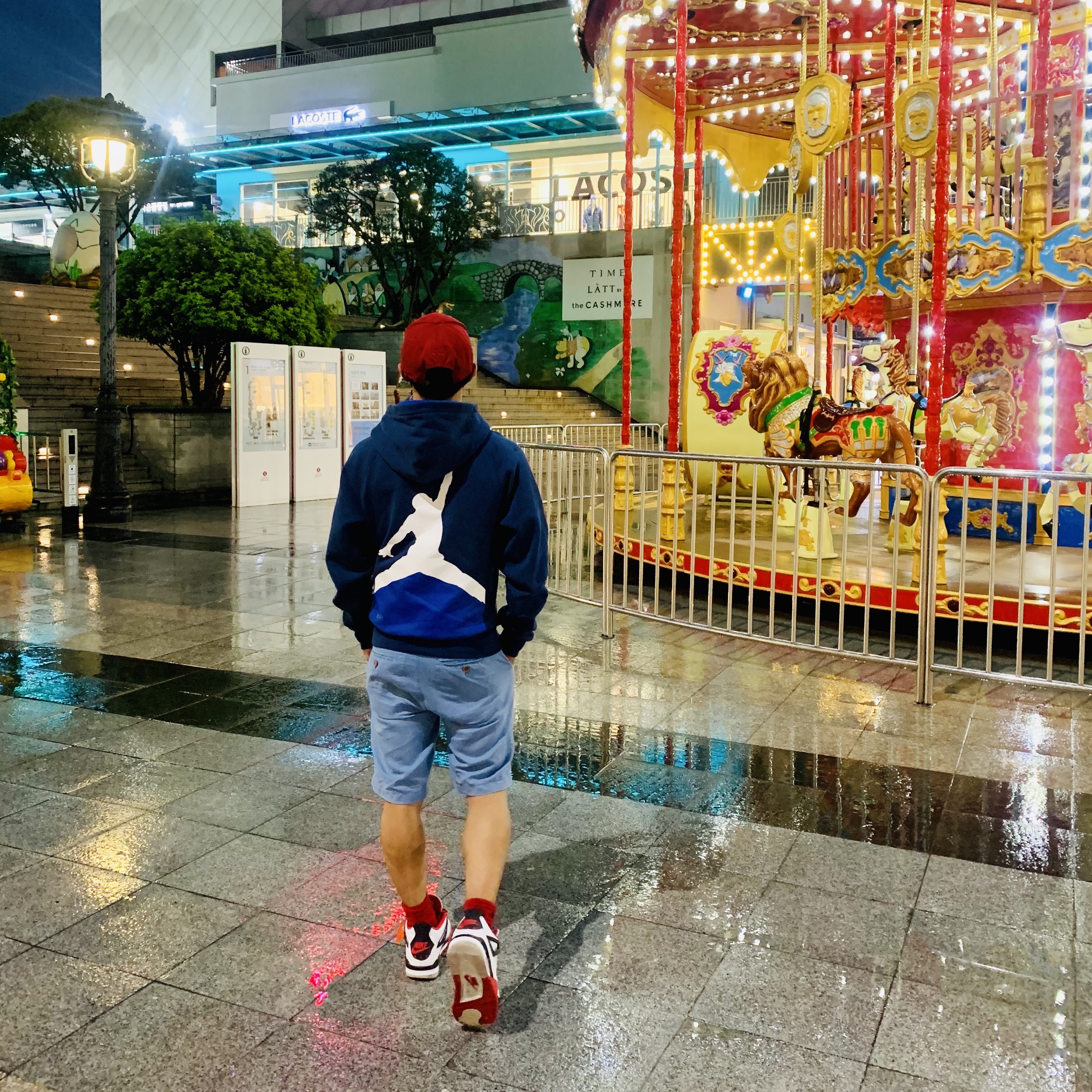 Jordan 4 Retro OG Fire Red 2020, Jordan x Fragment Pullover Hoodie Navy - Asia 착용 스타일 - 2