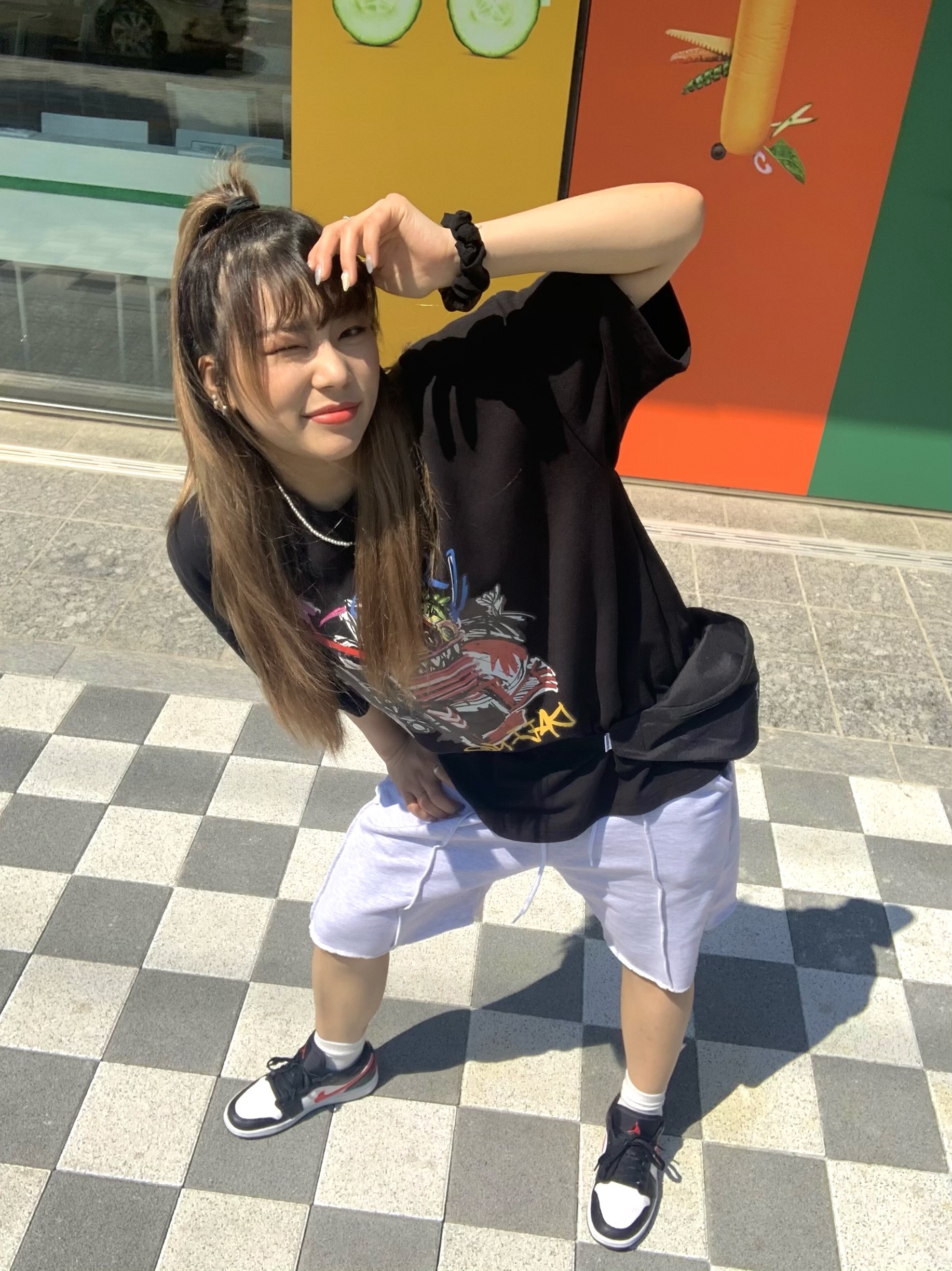 (W) Jordan 1 Low Black Siren Red 착용 스타일