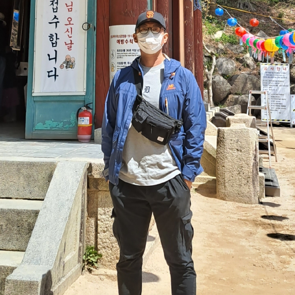 KREAM 프로필 이미지