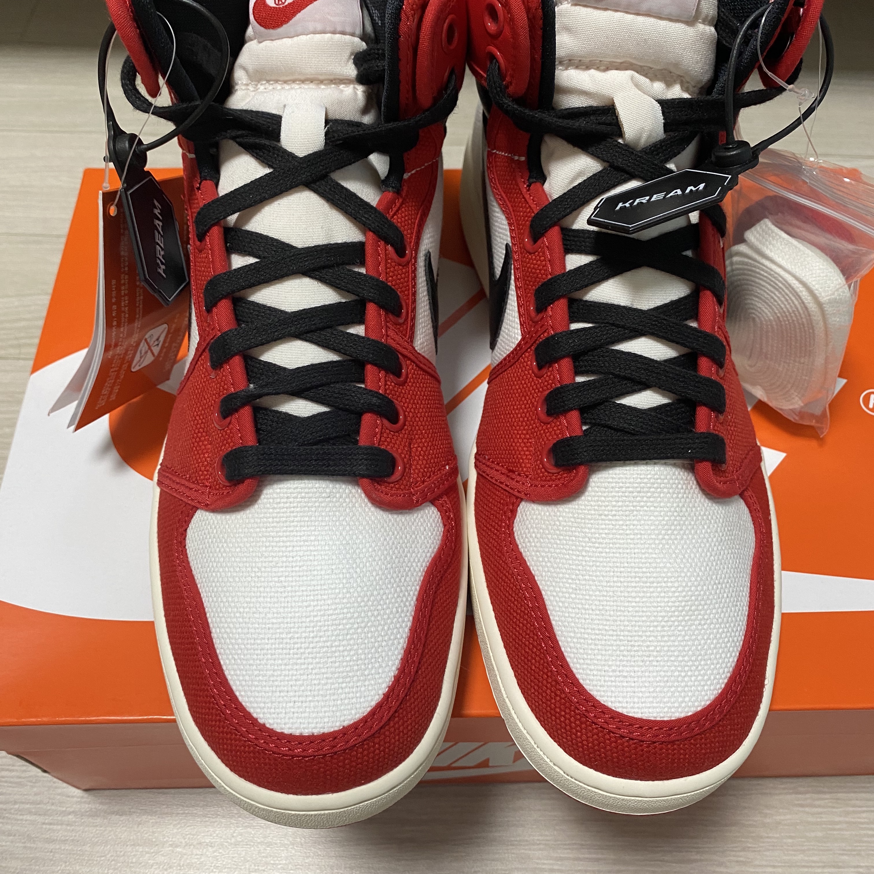 Jordan 1 KO Chicago 2021 착용 스타일 - 2