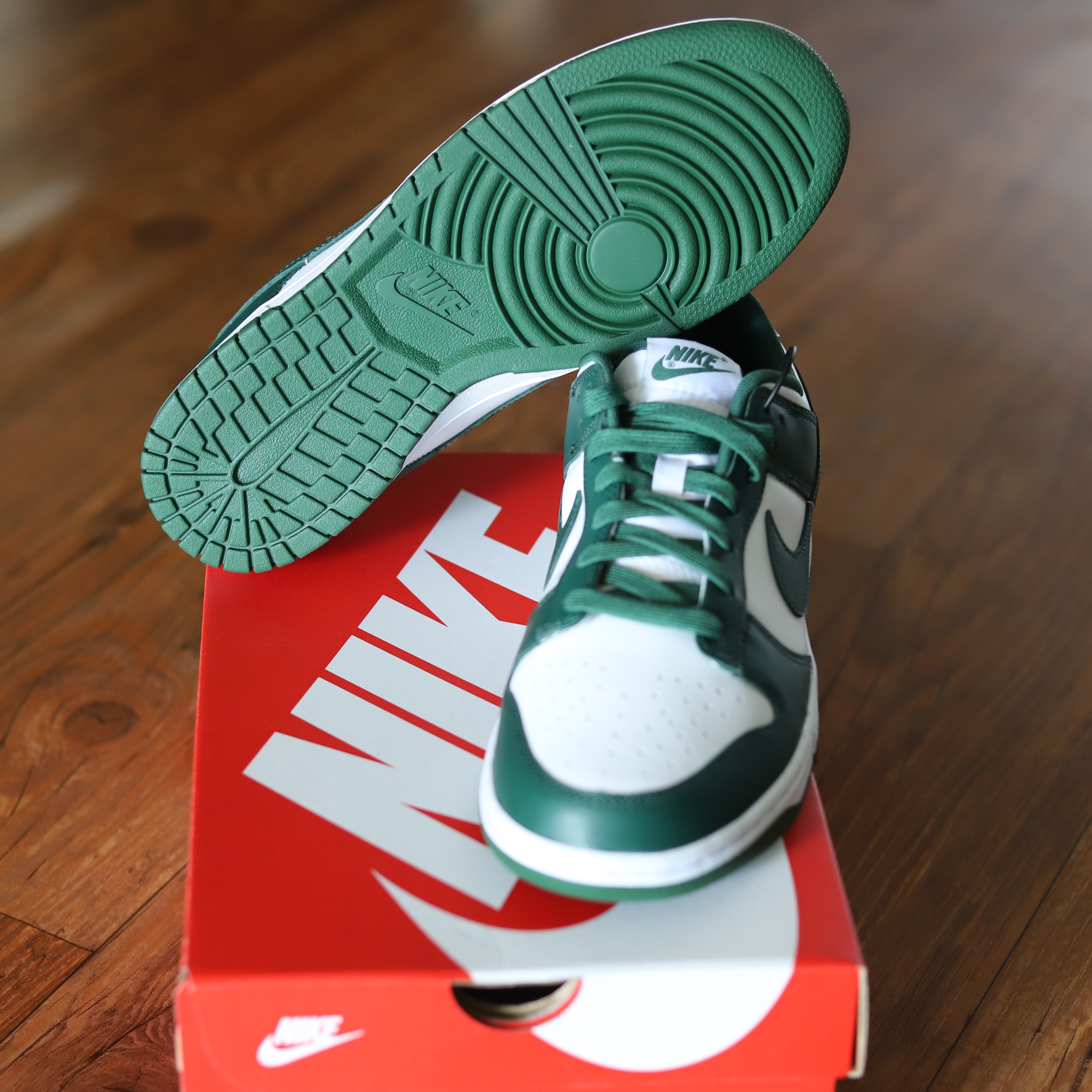 Nike Dunk Low Retro Varsity Green 착용 스타일 - 4