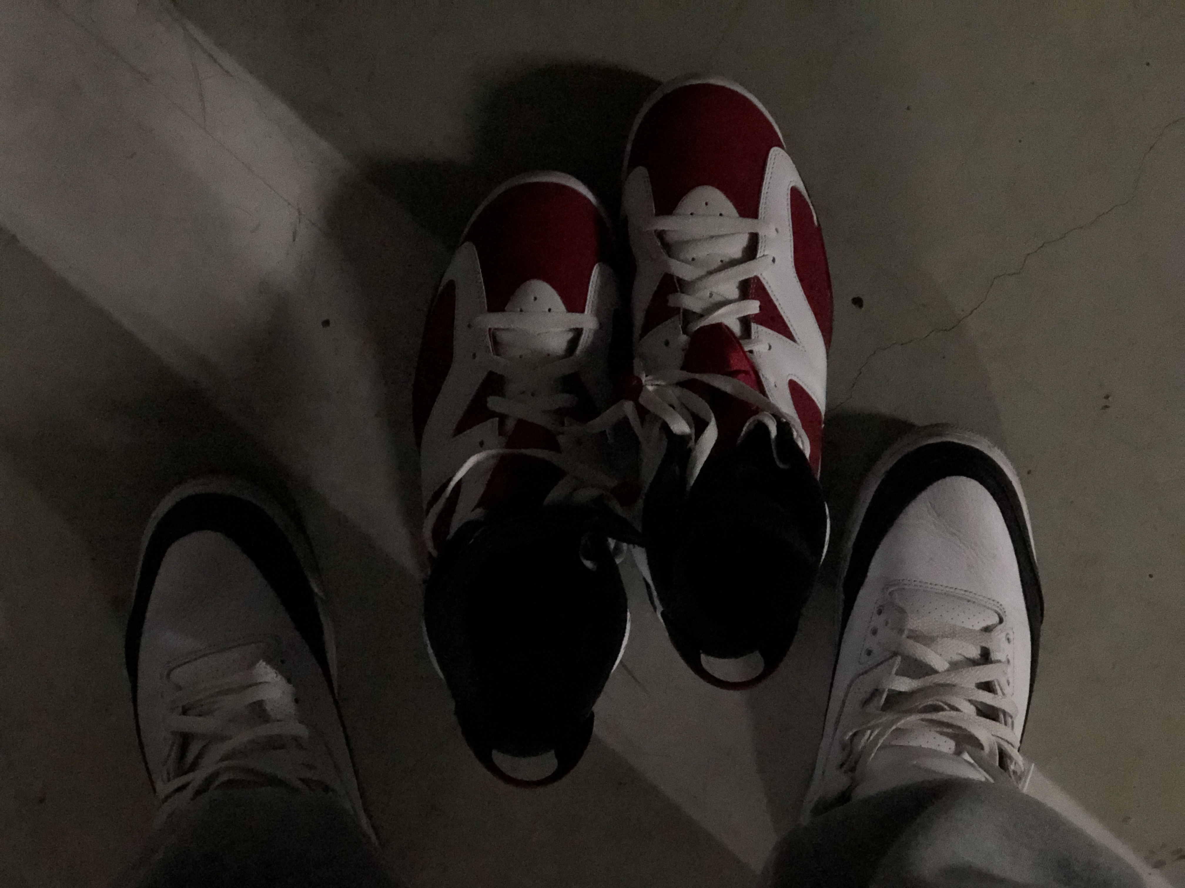 Jordan 6 Retro Carmine 2021, Jordan 3 x Fragment Retro SP White Black 착용 스타일