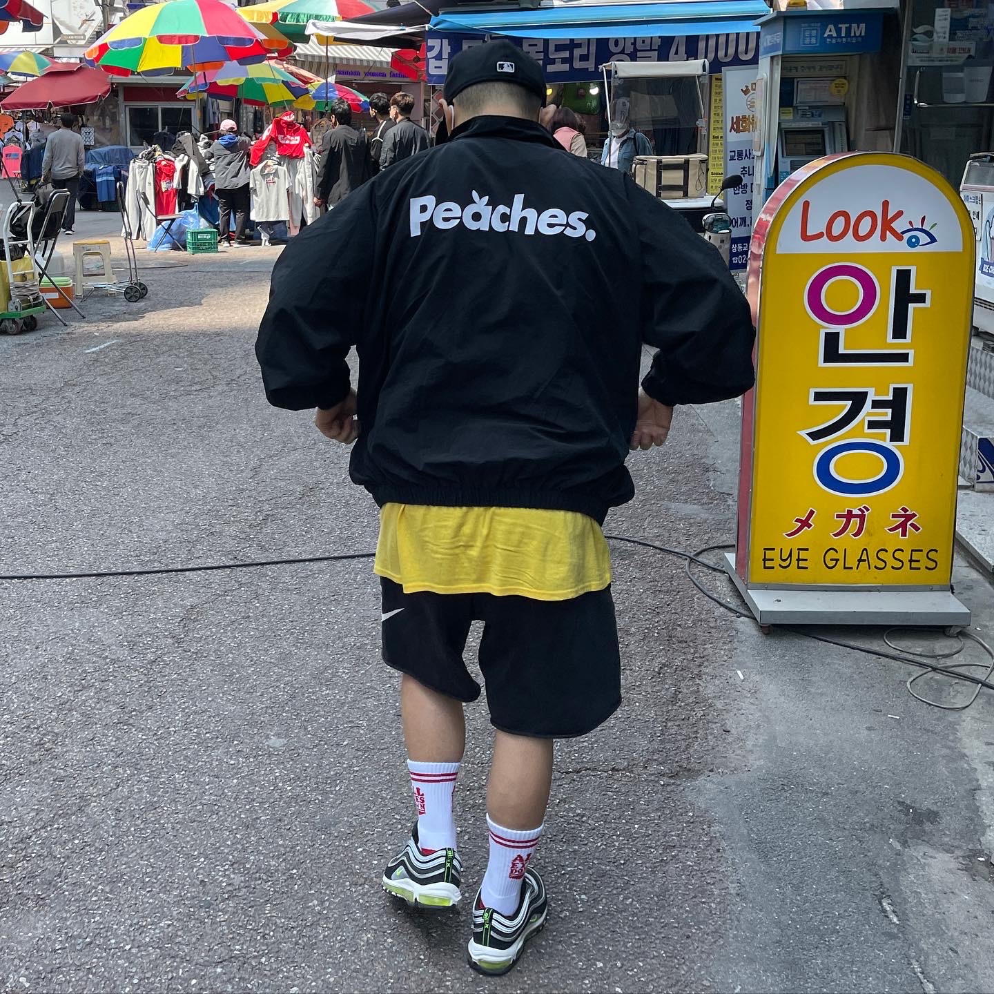 Nike Air Max 97 OG Black Volt Asia 착용 스타일 - 1