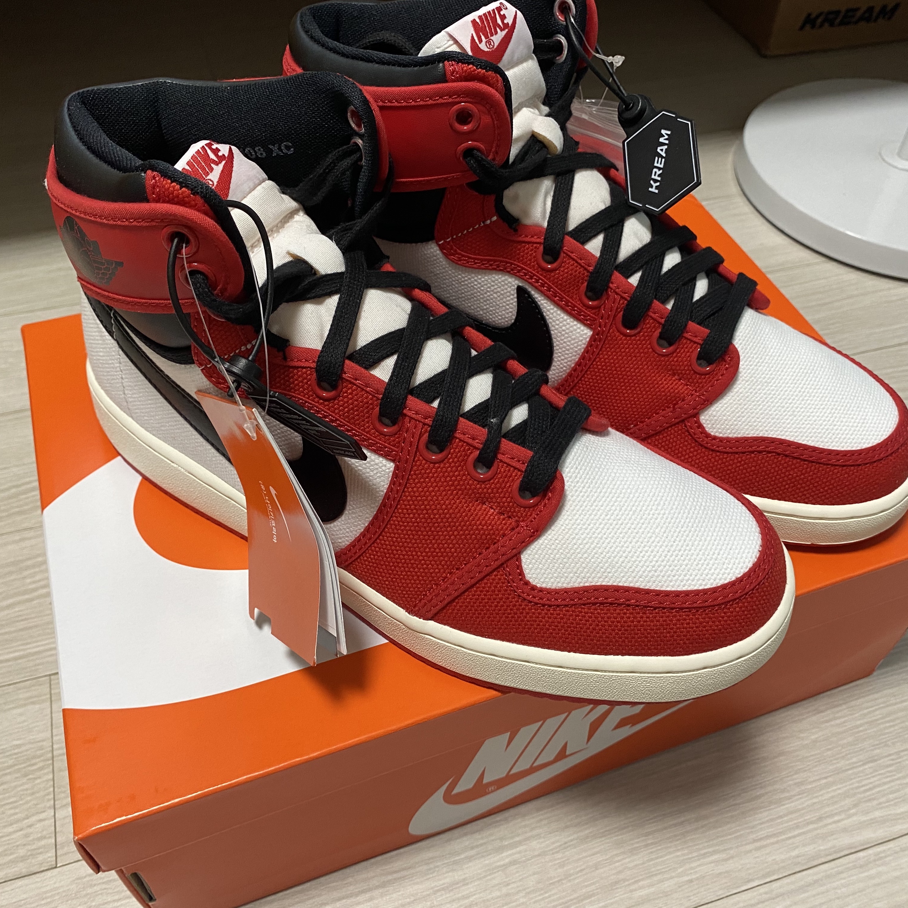 Jordan 1 KO Chicago 2021 착용 스타일 - 1