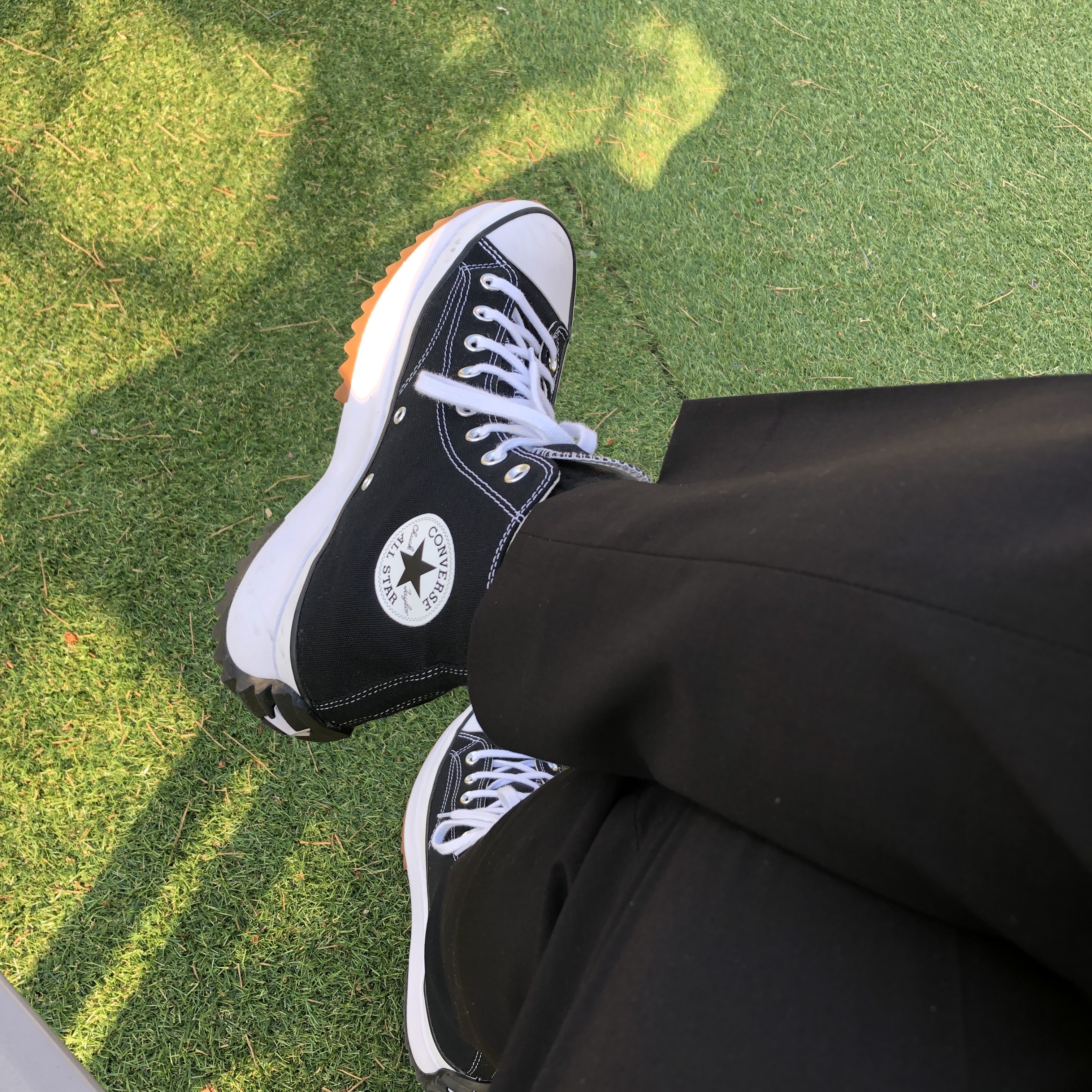 Converse Run Star Hike Hi Black White Gum 착용 스타일