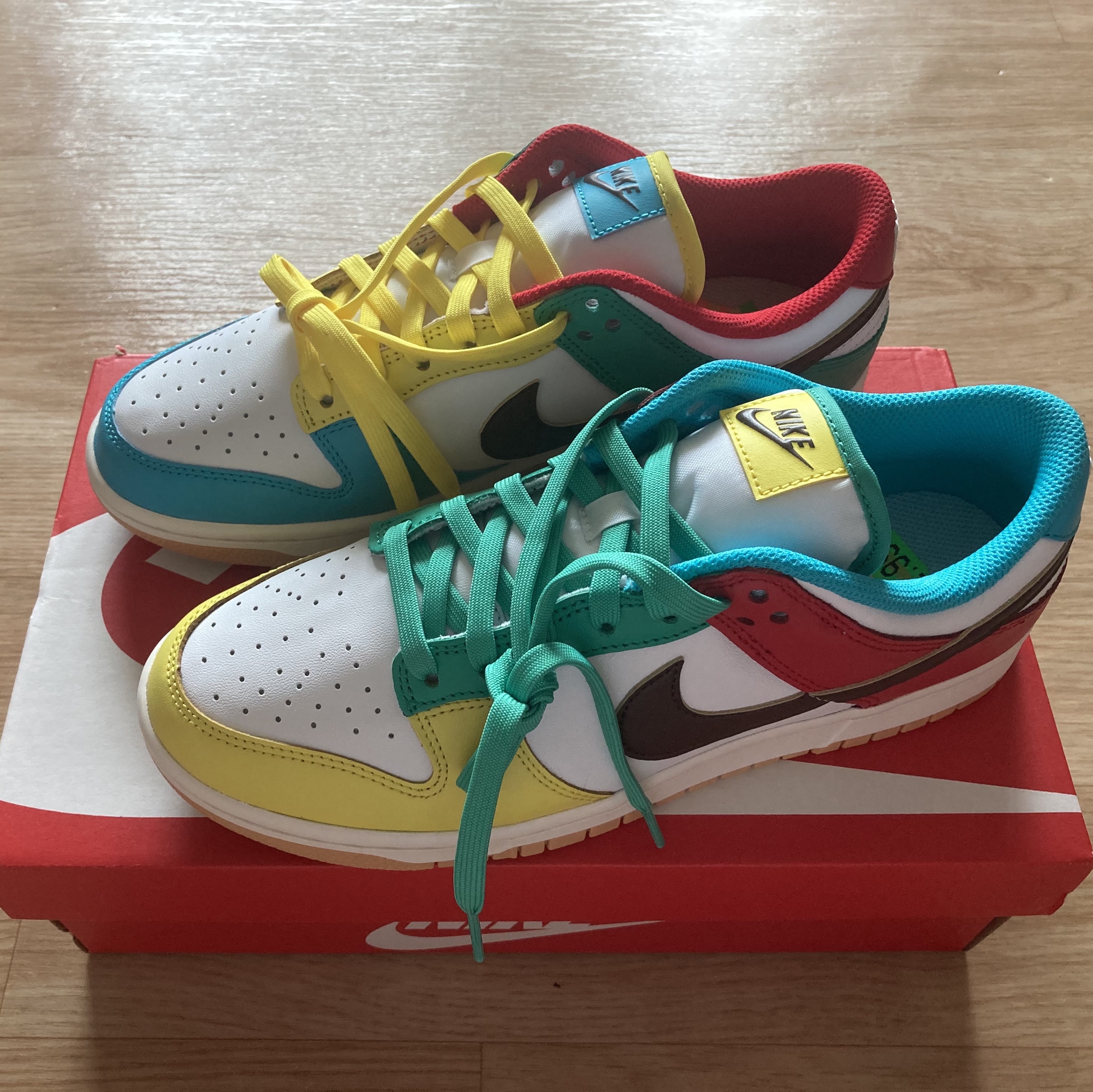 Nike Dunk Low SE Free.99 White 착용 스타일 - 1