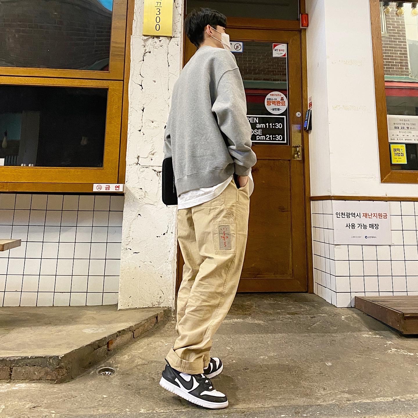Nike x Ambush Dunk High Black, Jordan x Travis Scott Canvas Pants - Asia 착용 스타일 - 1