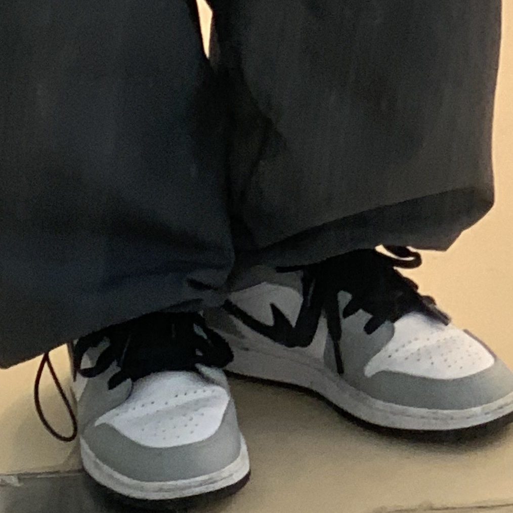 (GS) Jordan 1 Low Light Smoke Grey 착용 스타일 - 1