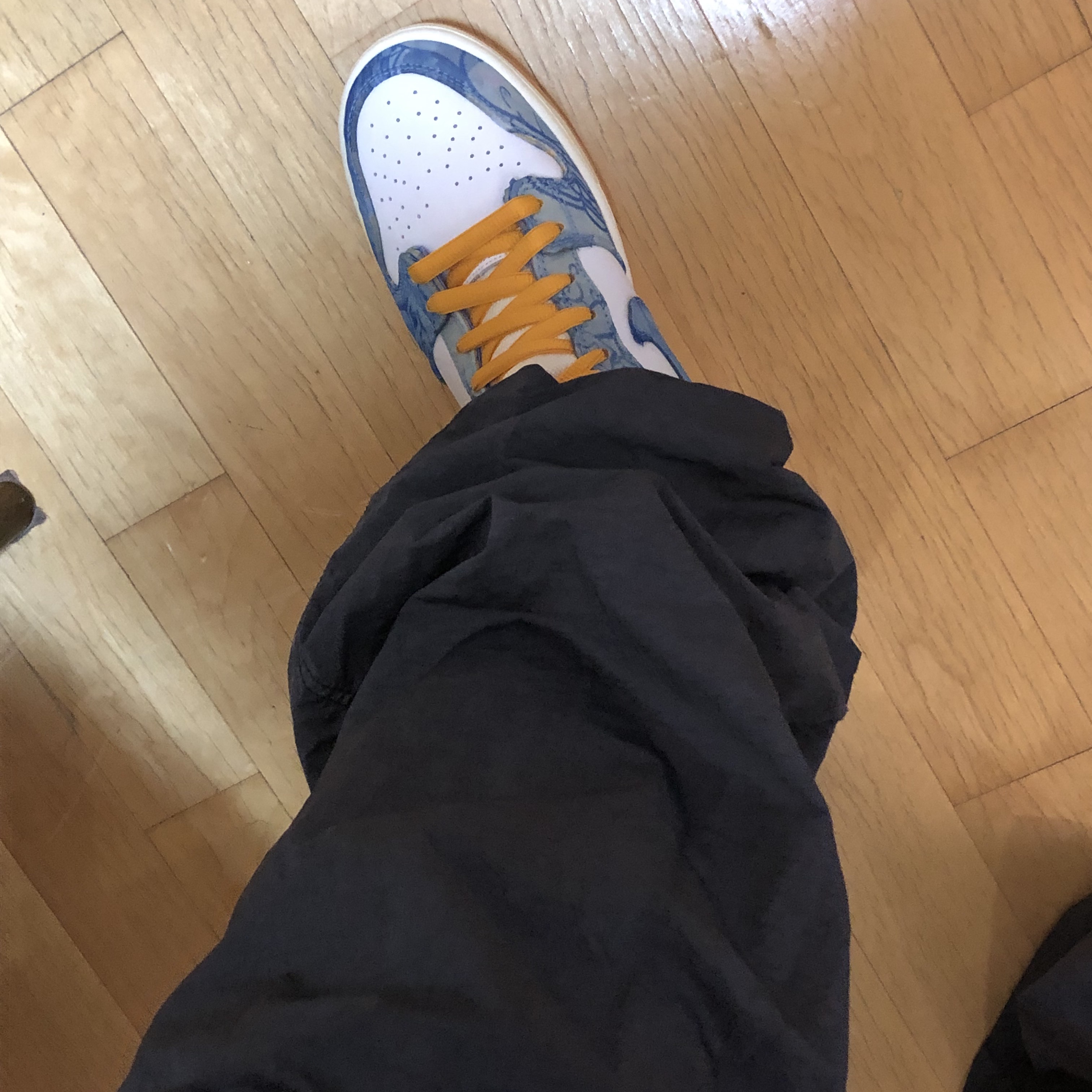 Nike x Carpet Company SB Dunk High PRM QS Royal Pulse 착용 스타일 - 2