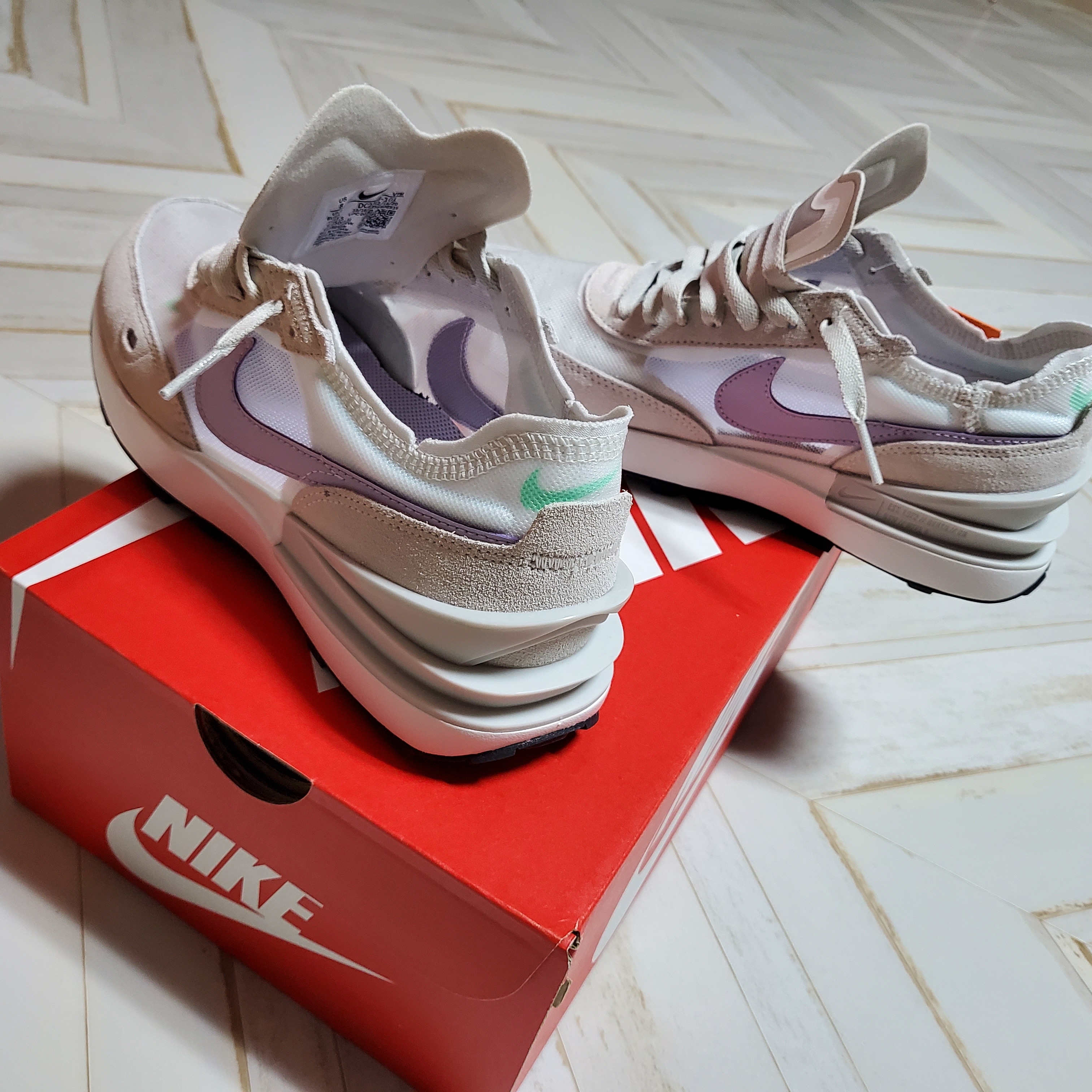 Nike ACG SSNL Bucket Clay Green, (W) Nike Waffle One Underbrush 착용 스타일 - 2