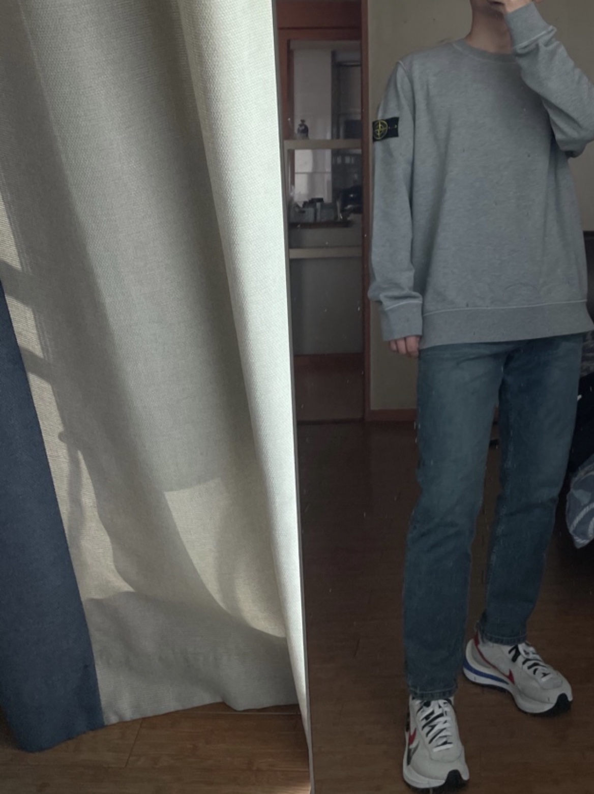 Nike x Sacai VaporWaffle Royal Fuchsia 착용 스타일