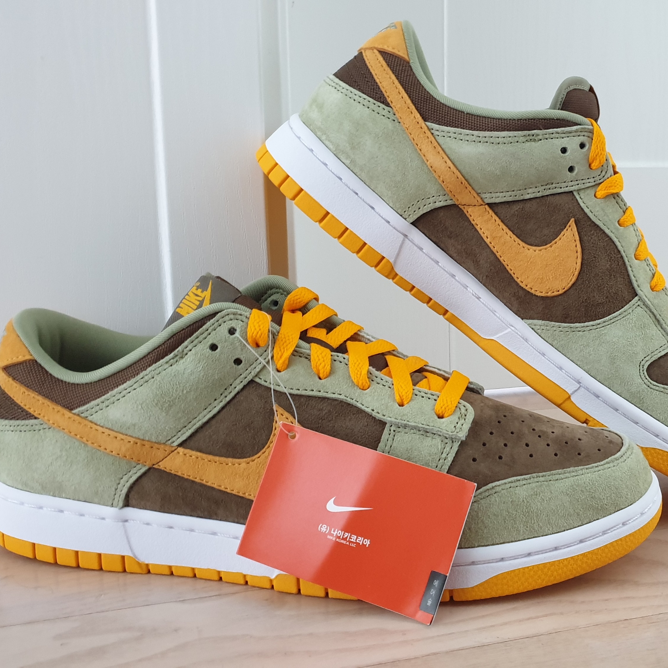 Nike Dunk Low SE Dusty Olive 착용 스타일