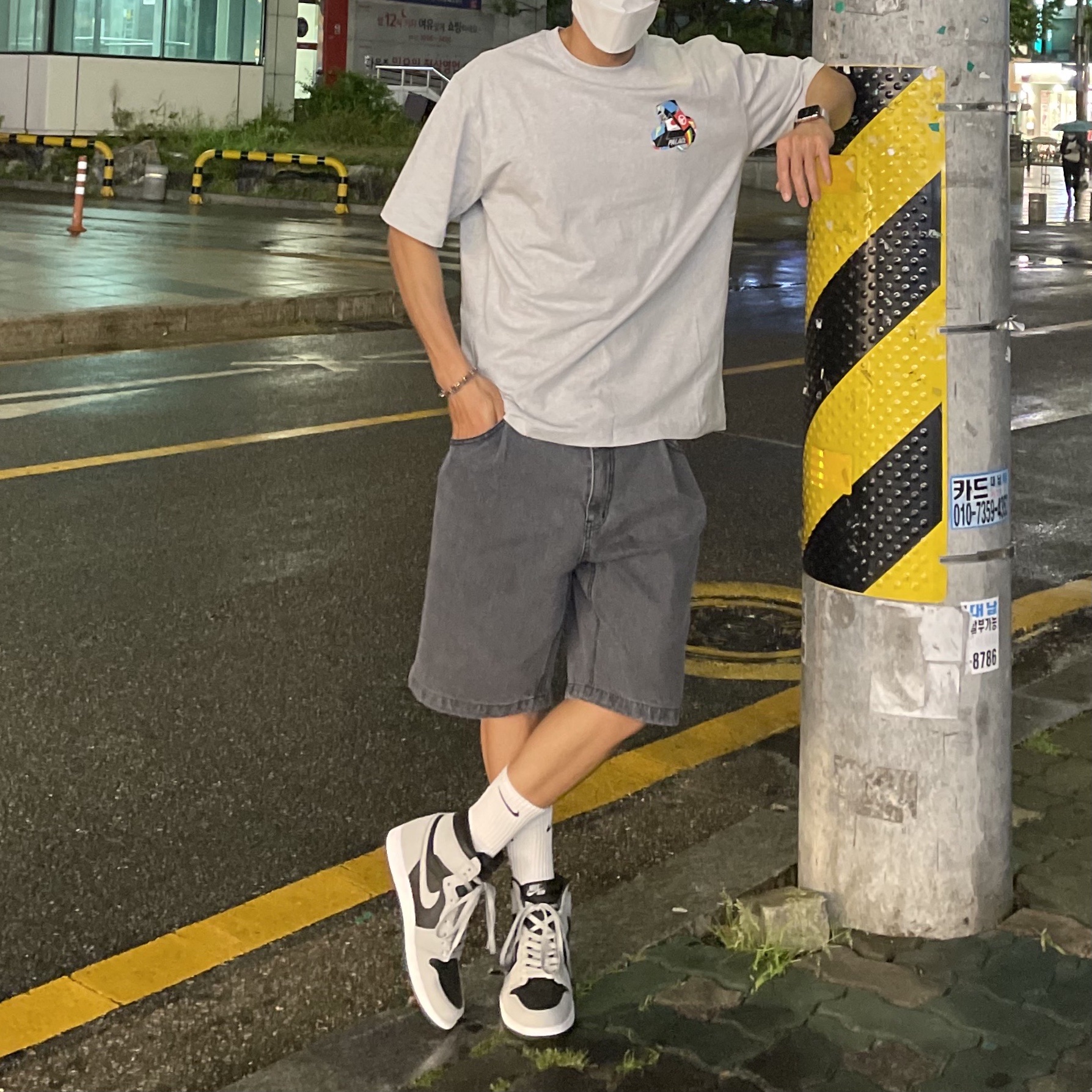 Jordan 1 Retro High OG Shadow 2.0, Palace Tri-Flag T-Shirt Grey Marl - 21SS 착용 스타일