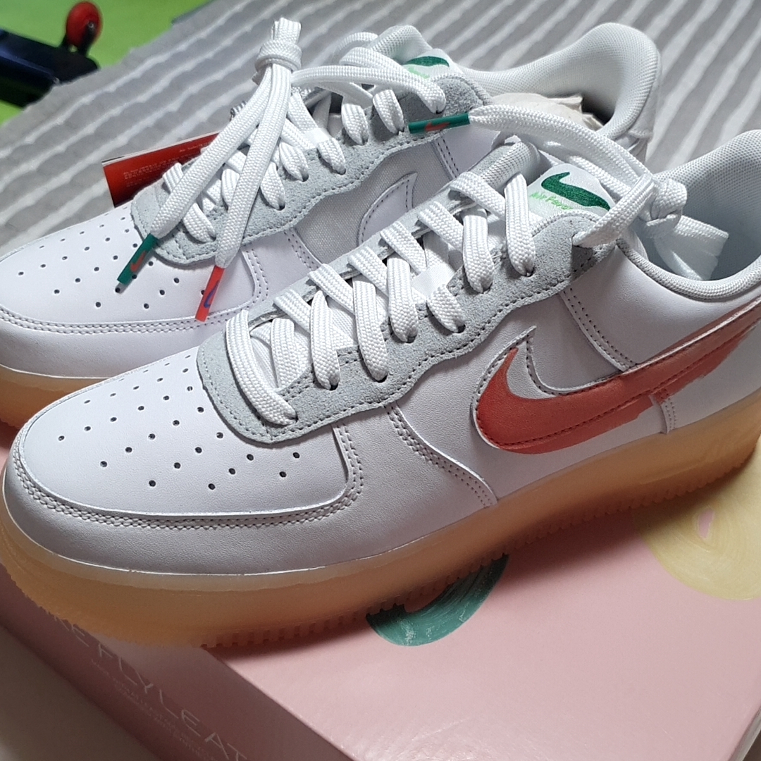 Nike x Mayumi Yamase Air Force 1 Flyleather Solar Red 착용 스타일 - 4