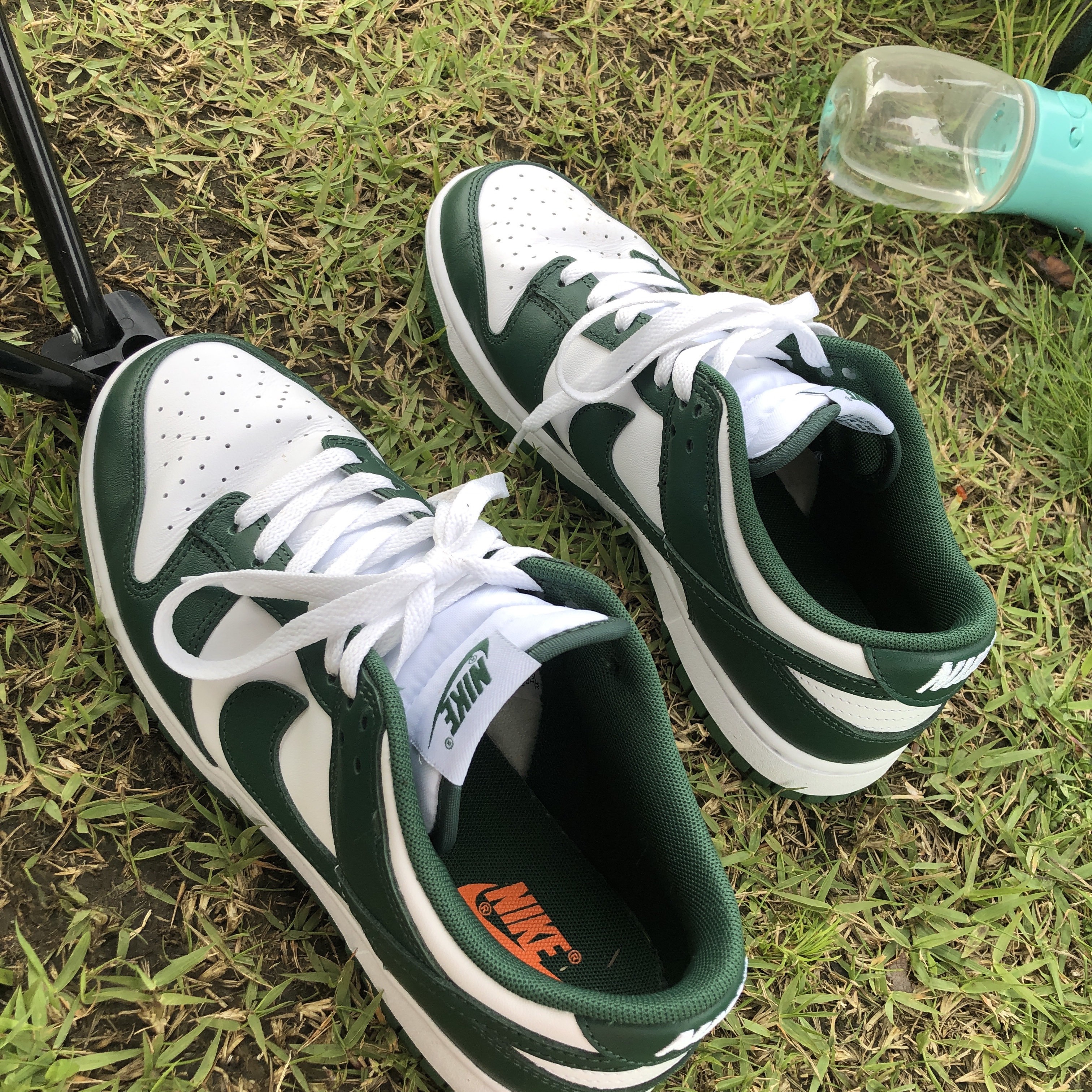 Nike Dunk Low Retro Varsity Green 착용 스타일 - 3