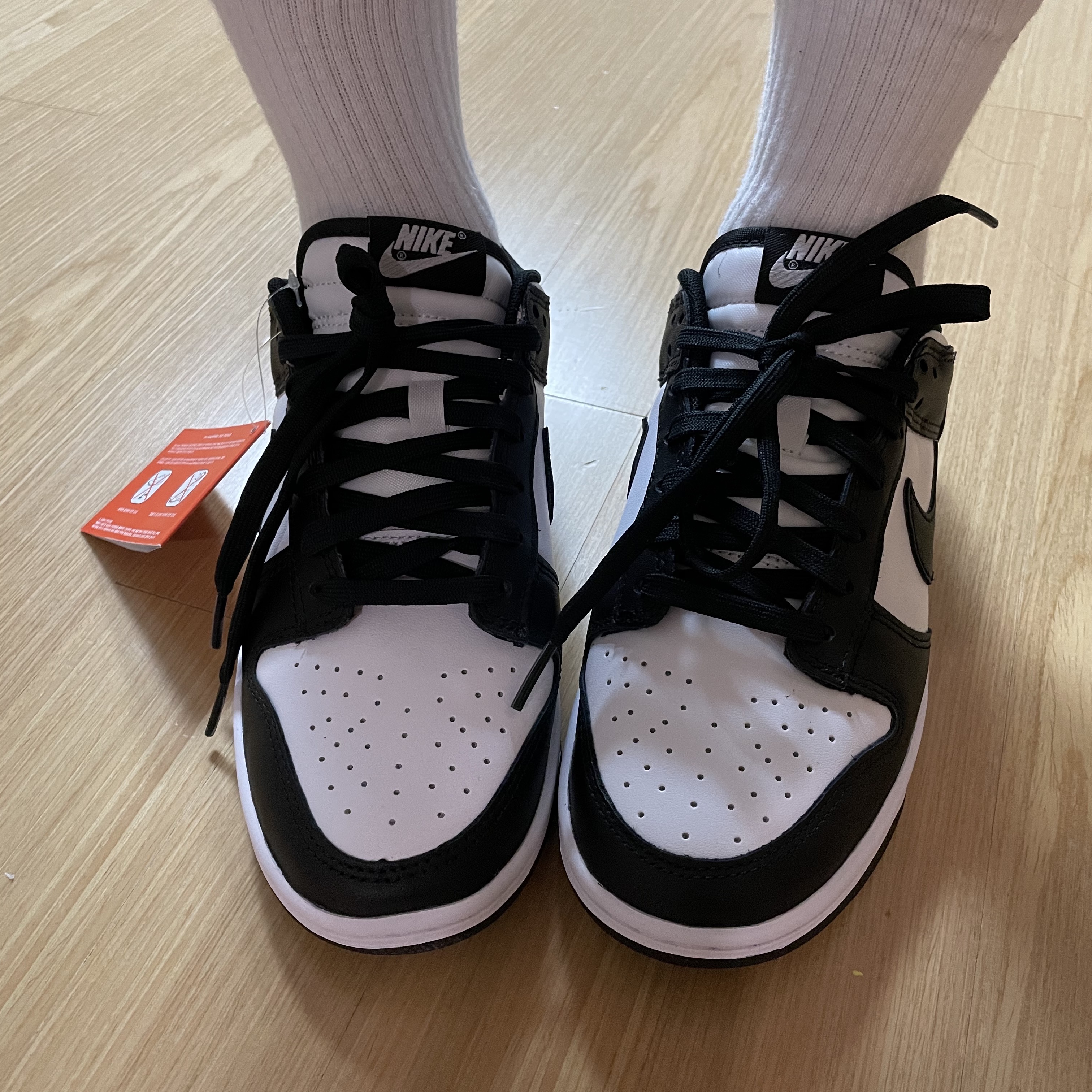 Nike Dunk Low Retro Black 착용 스타일 - 5