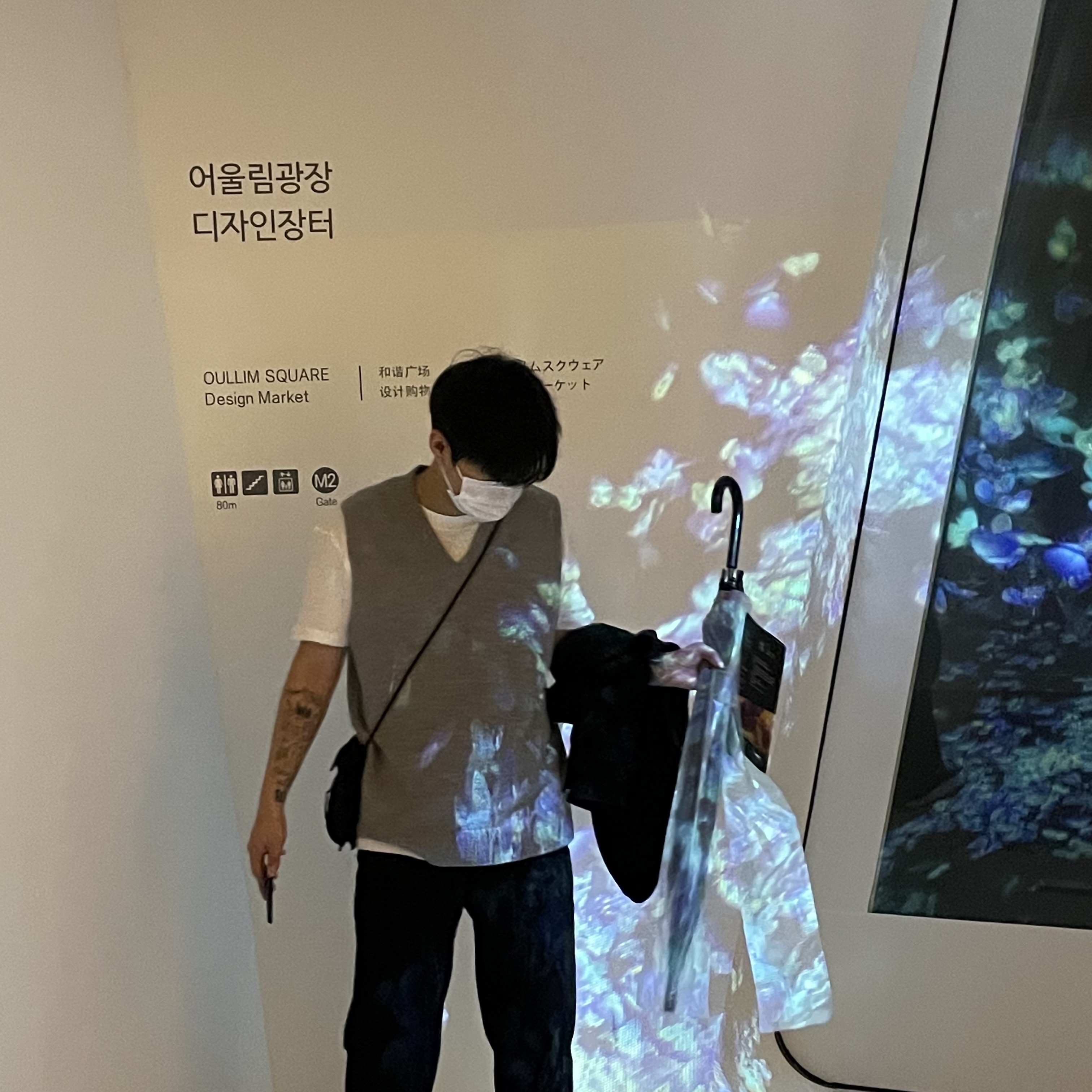Converse x JW Anderson Run Star Hike Hi Black 착용 스타일 - 2